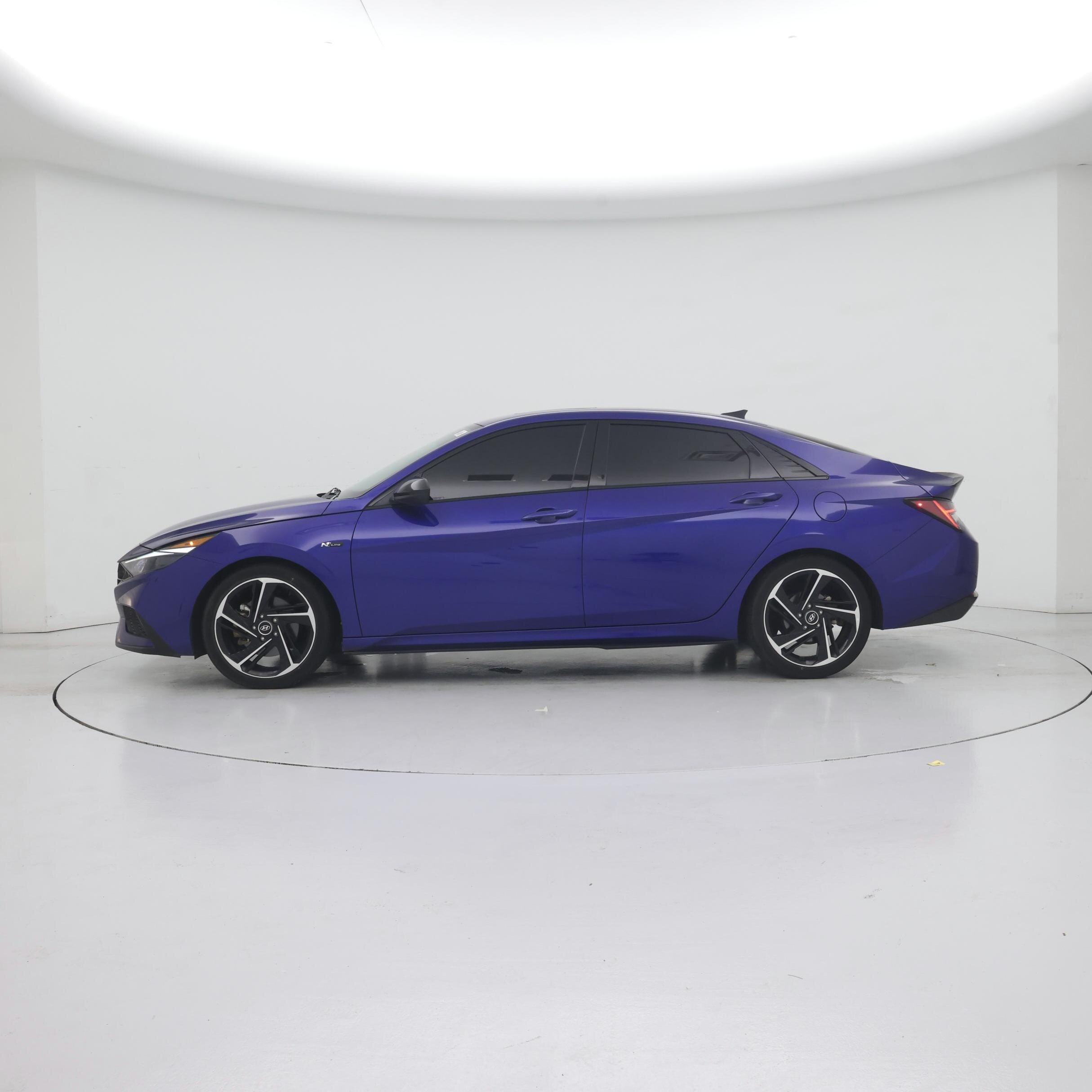 Thumbnail: 2022 Hyundai Elantra - 3