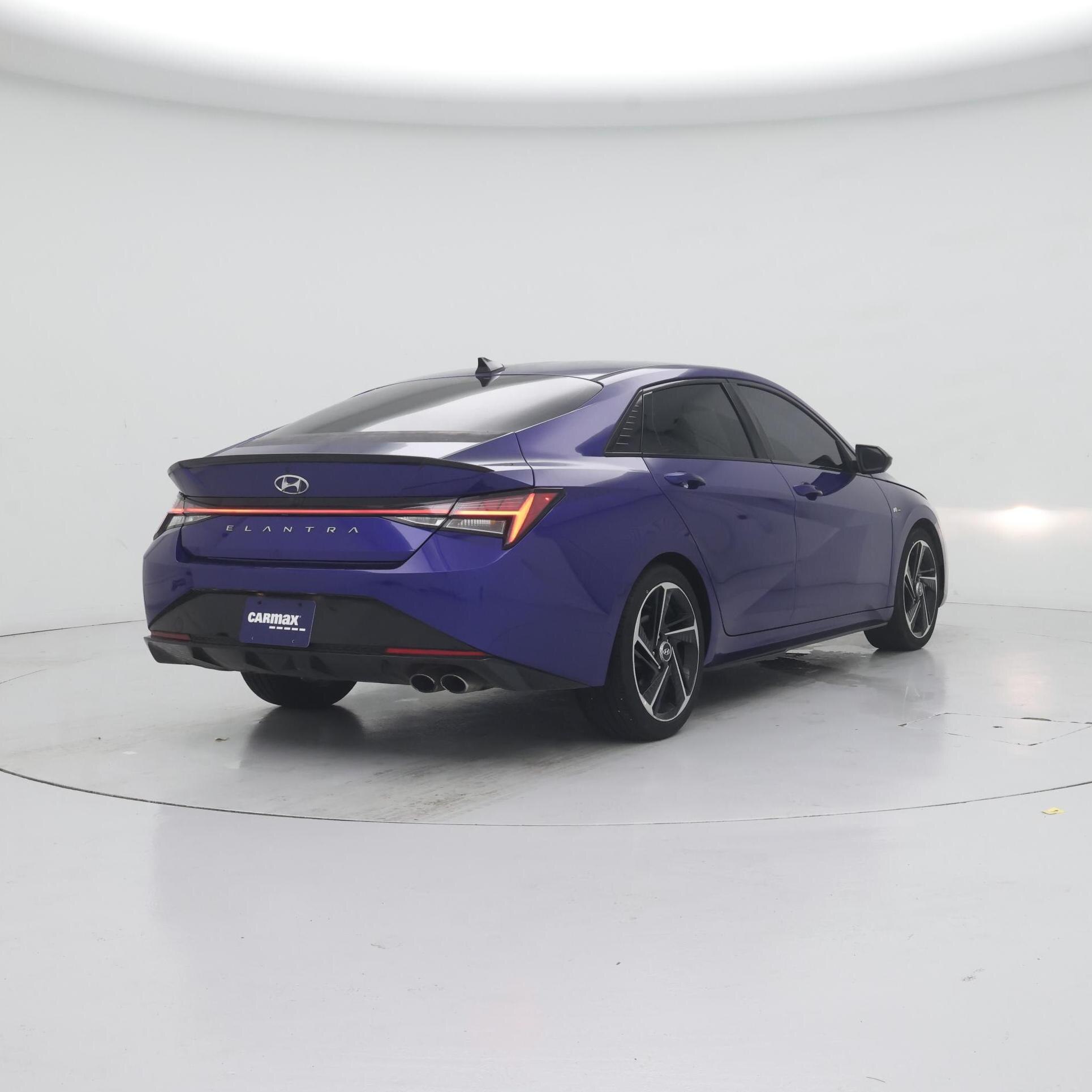 Thumbnail: 2022 Hyundai Elantra - 8