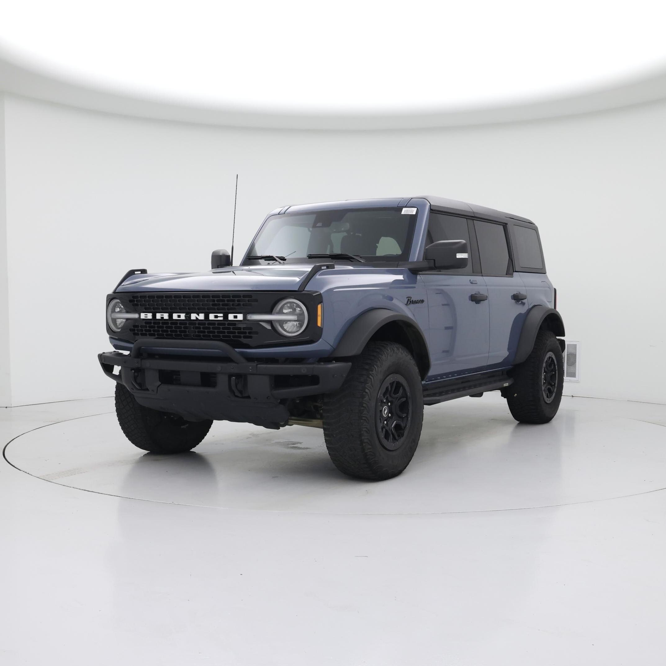 Thumbnail: 2023 Ford Bronco - 4