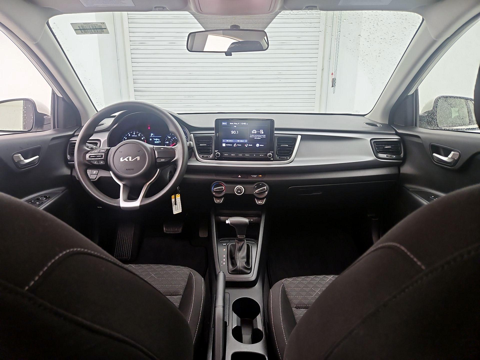 Thumbnail: 2023 Kia Rio - 9