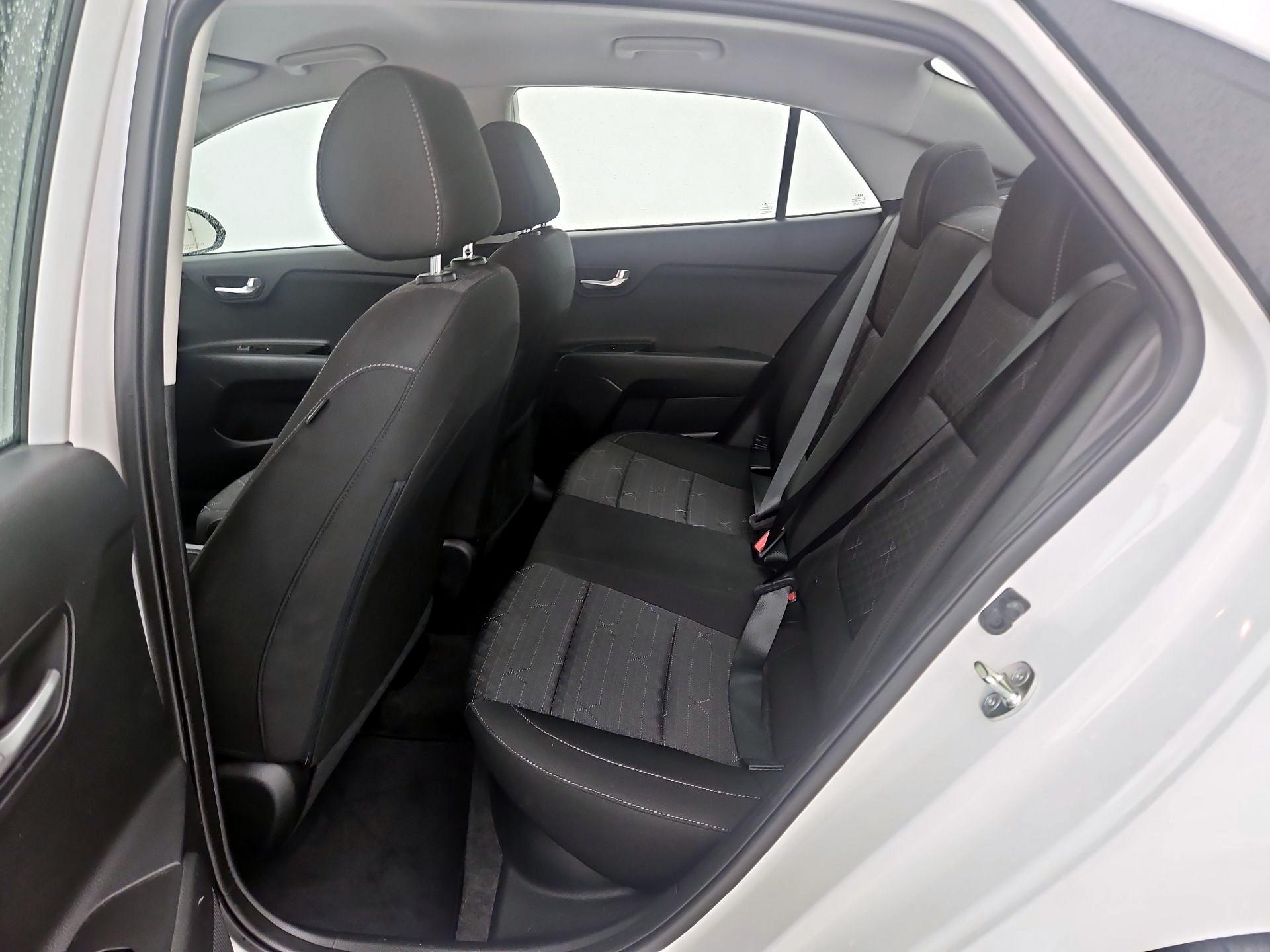 Thumbnail: 2023 Kia Rio - 19