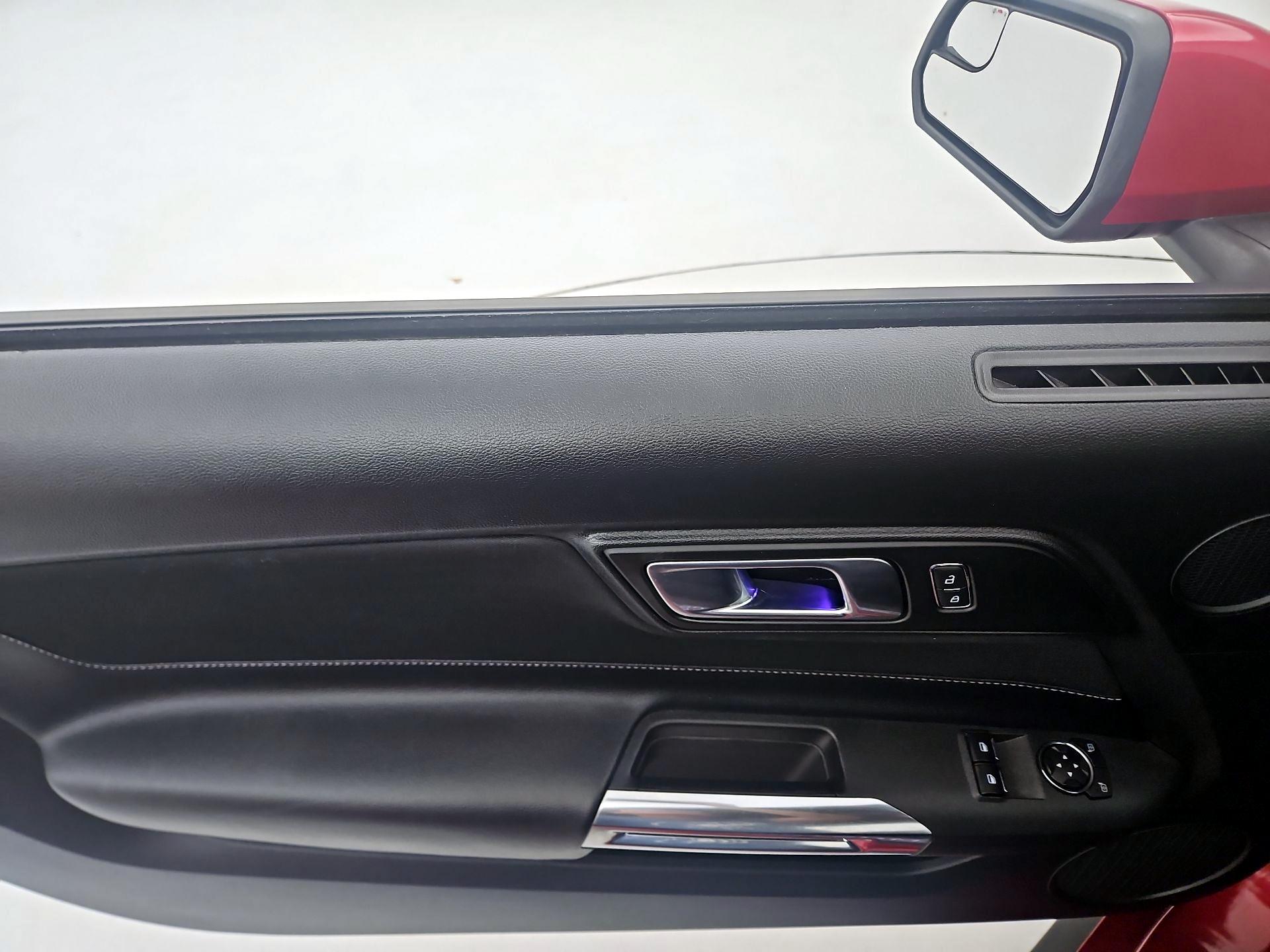 Thumbnail: 2020 Ford Mustang - 12