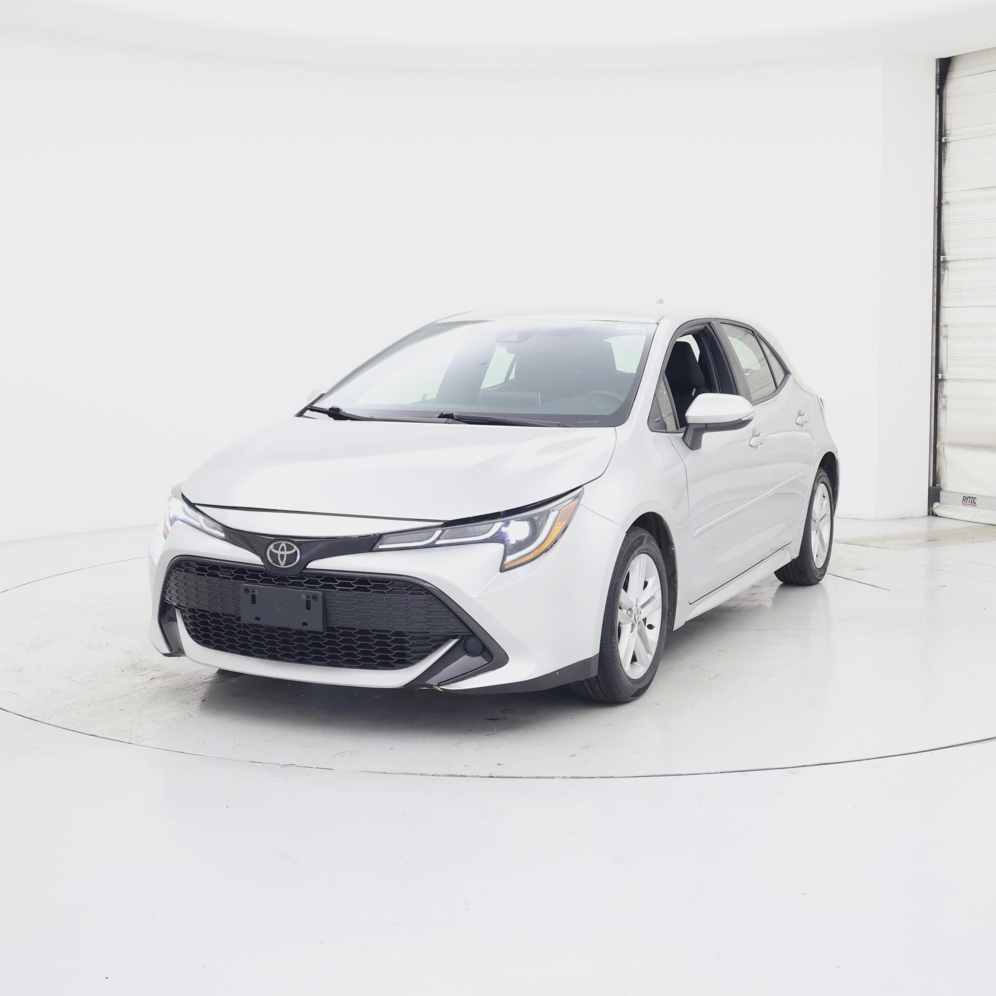 Thumbnail: 2021 Toyota Corolla - 4