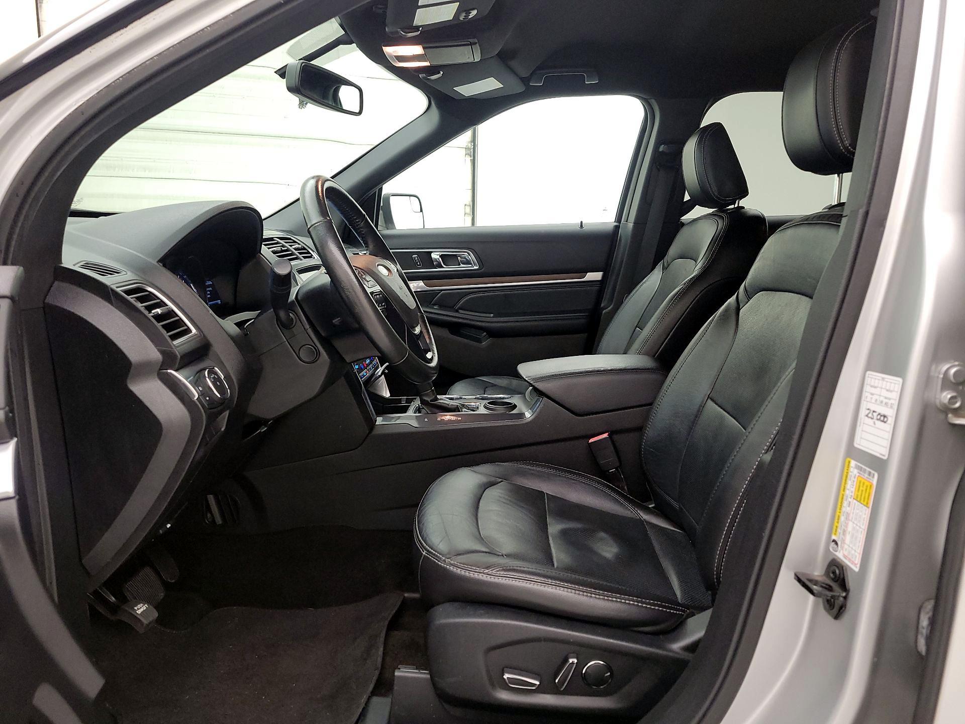 Thumbnail: 2018 Ford Explorer - 11