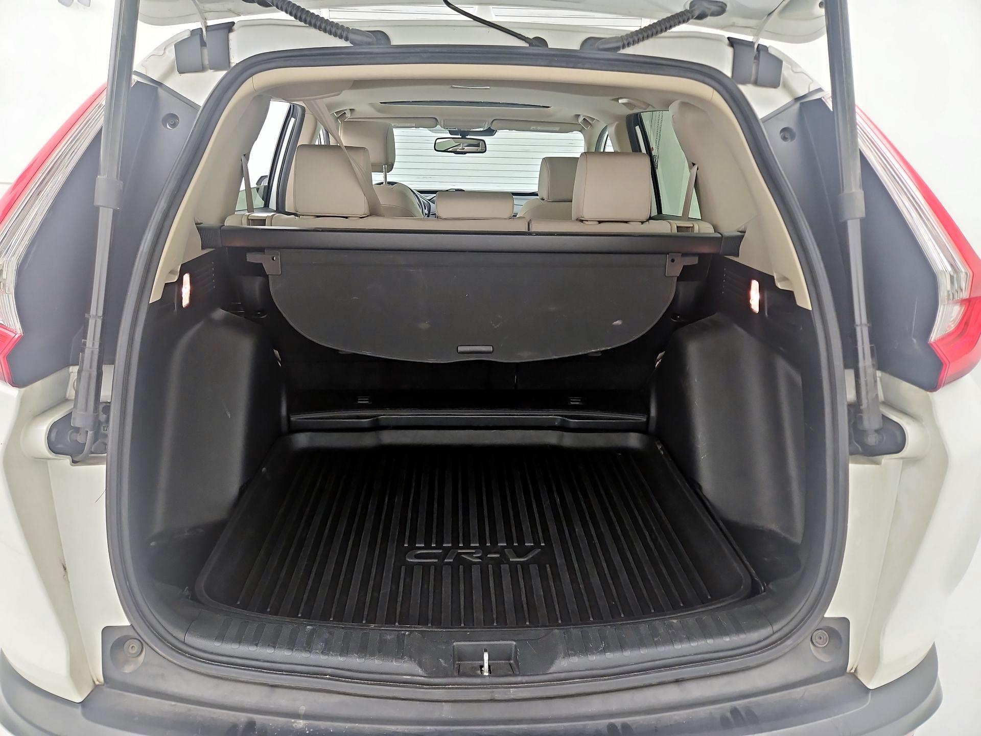 Thumbnail: 2017 Honda CR-V - 18