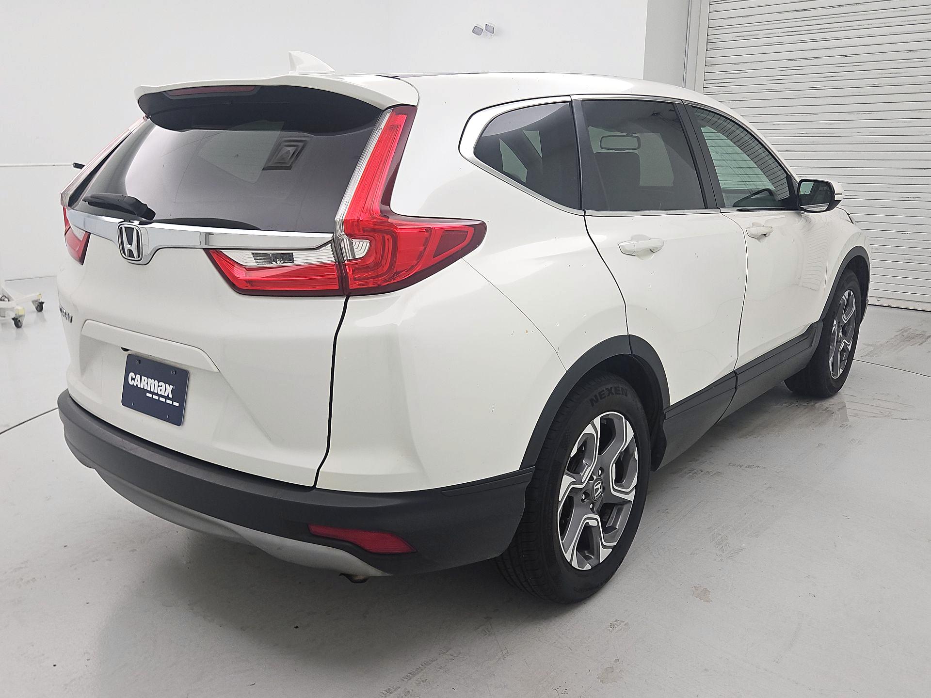 Thumbnail: 2017 Honda CR-V - 5