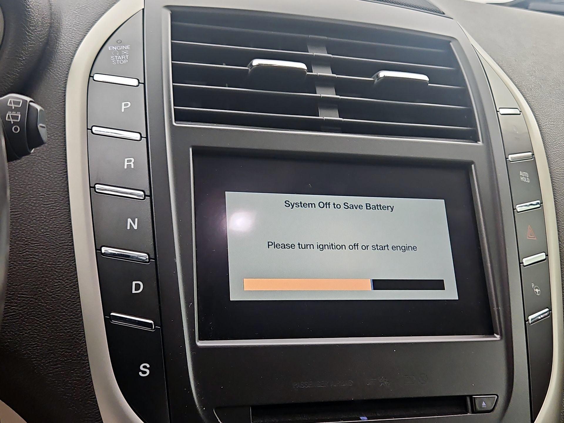 Thumbnail: 2017 Lincoln MKC - 18