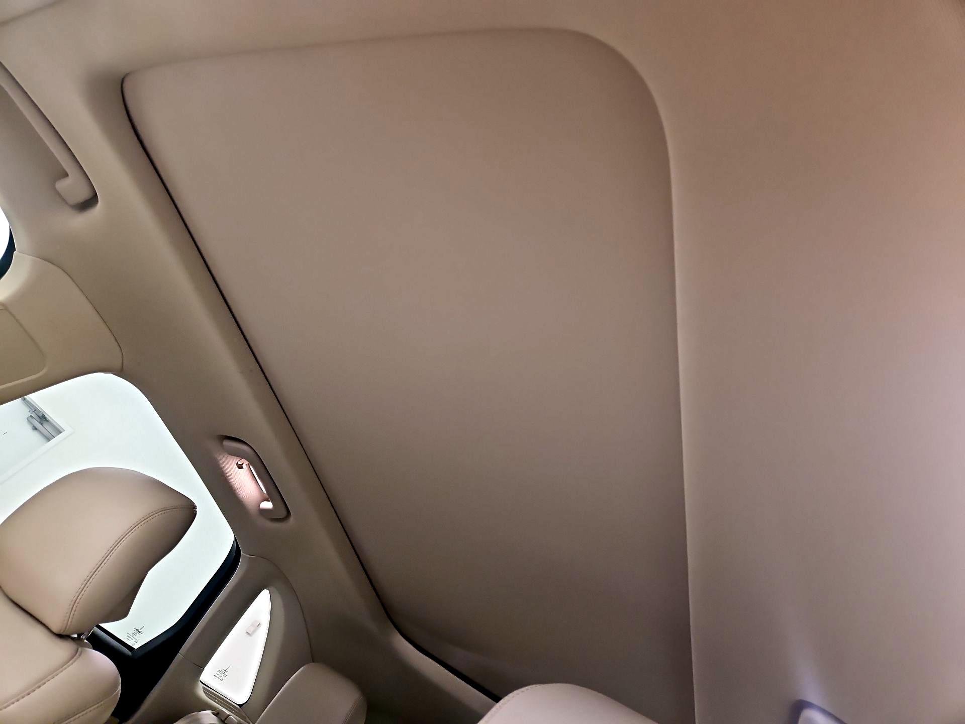 Thumbnail: 2017 Lincoln MKC - 20