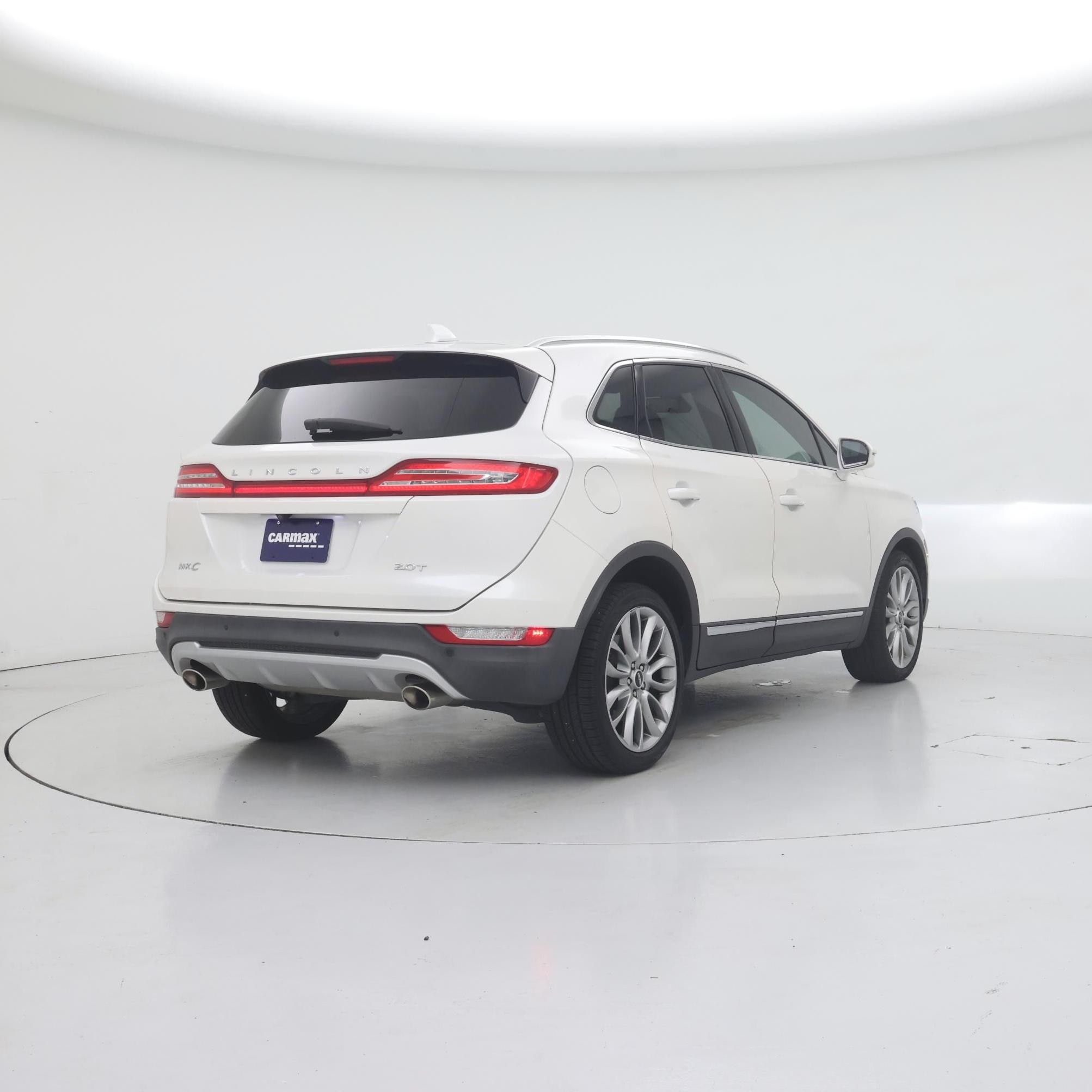 Thumbnail: 2017 Lincoln MKC - 8