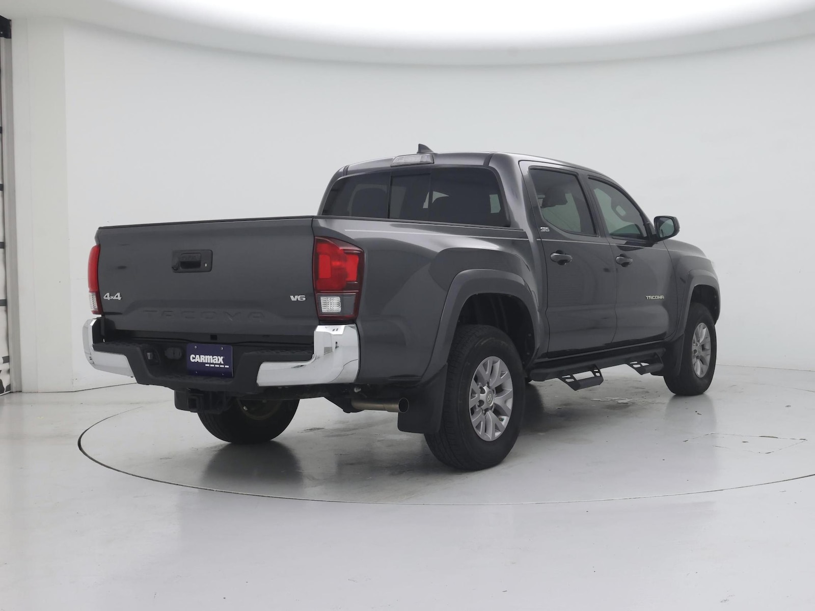 2019 Toyota Tacoma SR5 - Photo 9