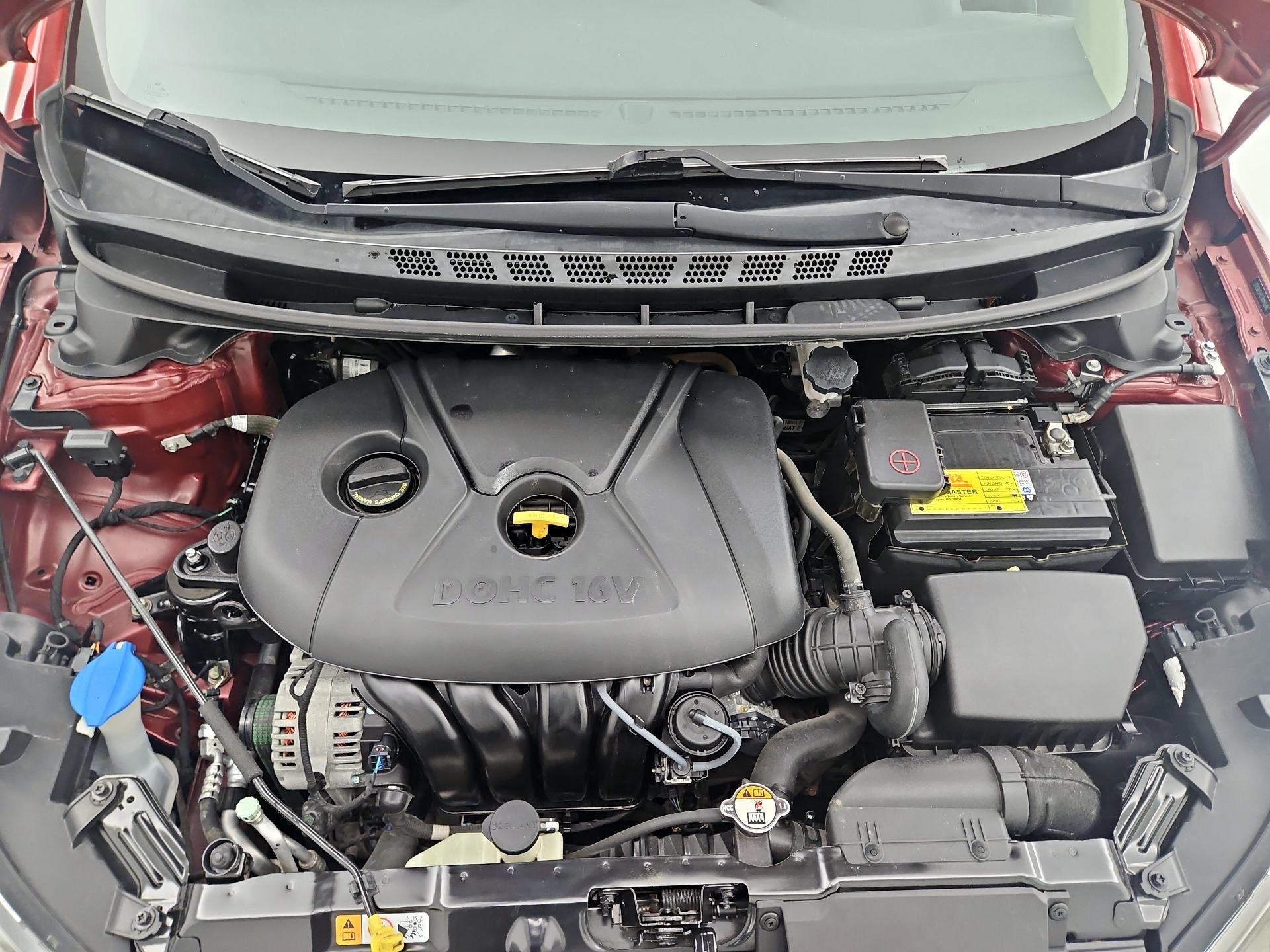 Thumbnail: 2015 Hyundai Elantra - 19