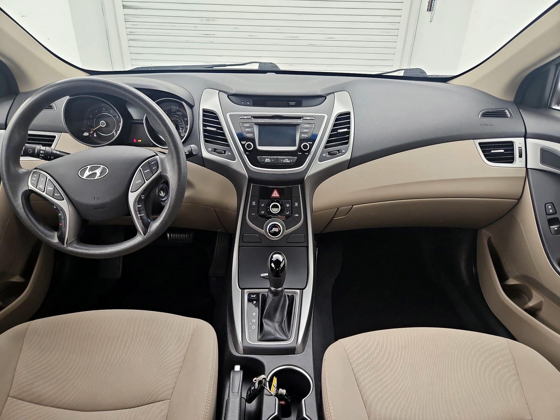 Thumbnail: 2015 Hyundai Elantra - 8