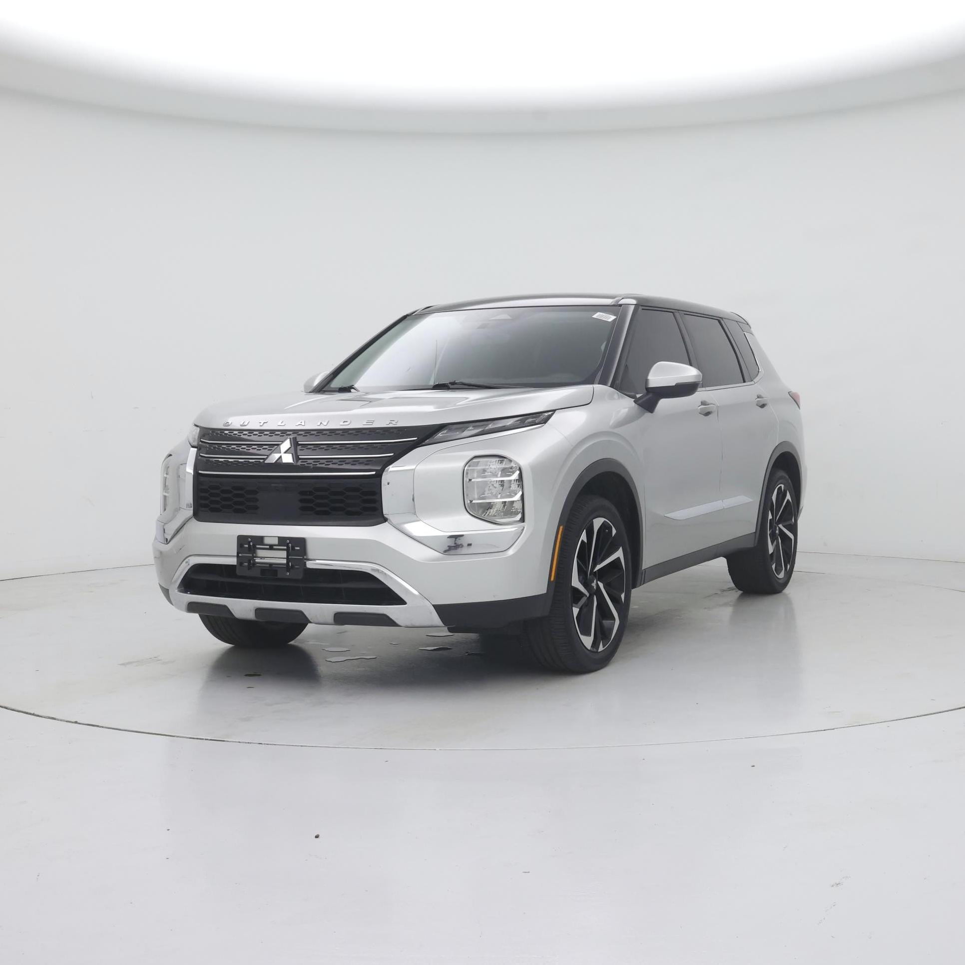 Thumbnail: 2022 Mitsubishi Outlander - 4