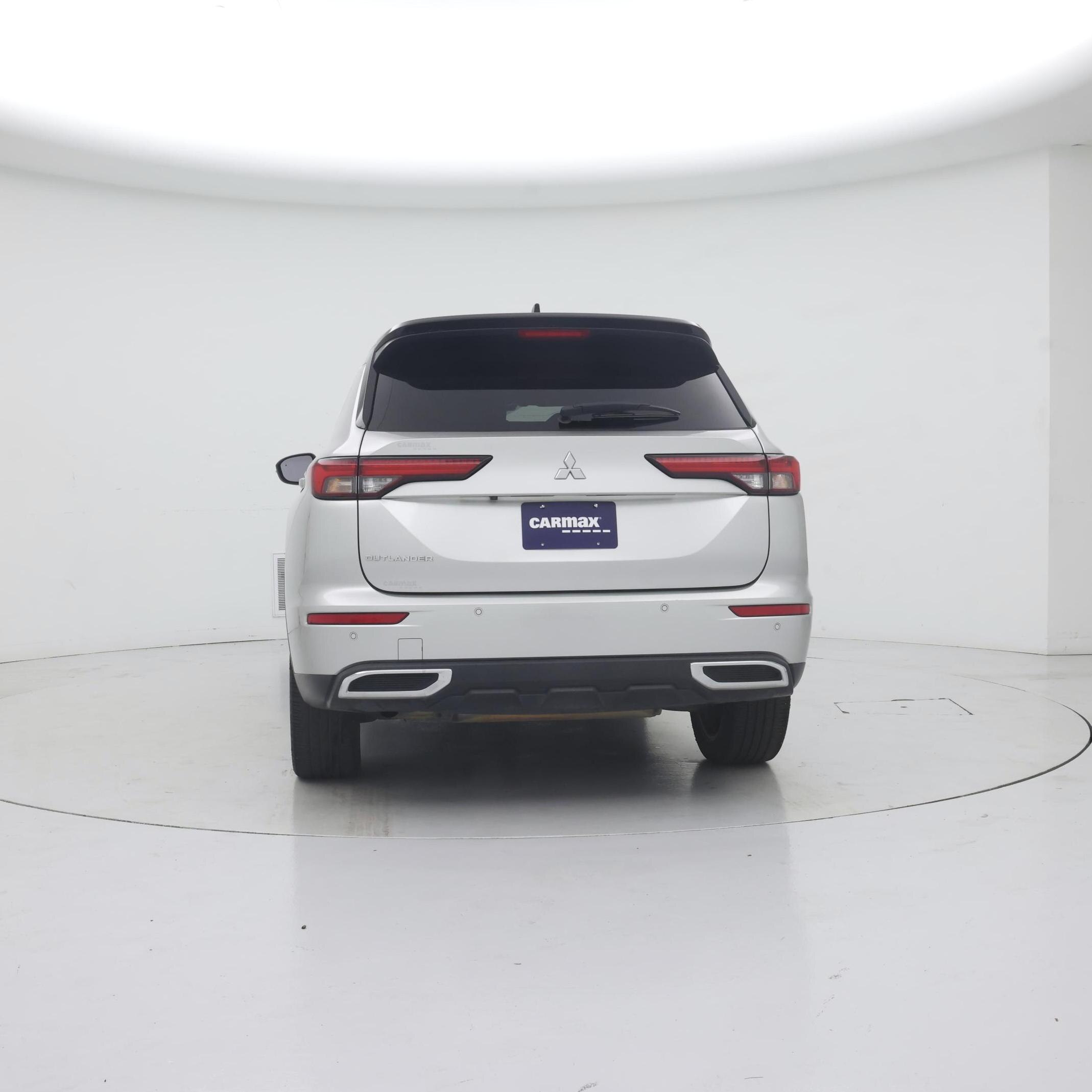 Thumbnail: 2022 Mitsubishi Outlander - 6