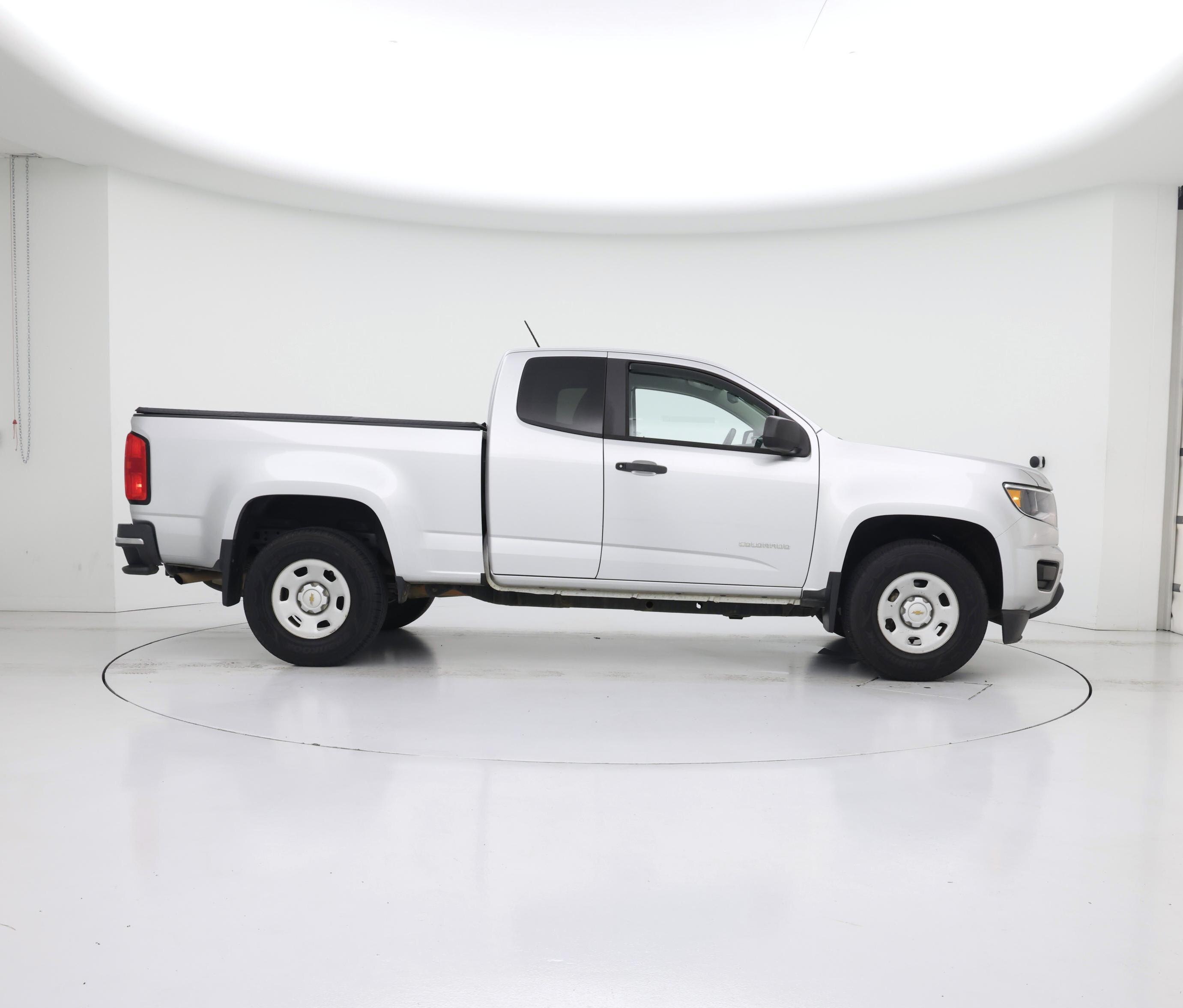 Thumbnail: 2019 Chevrolet Colorado - 7