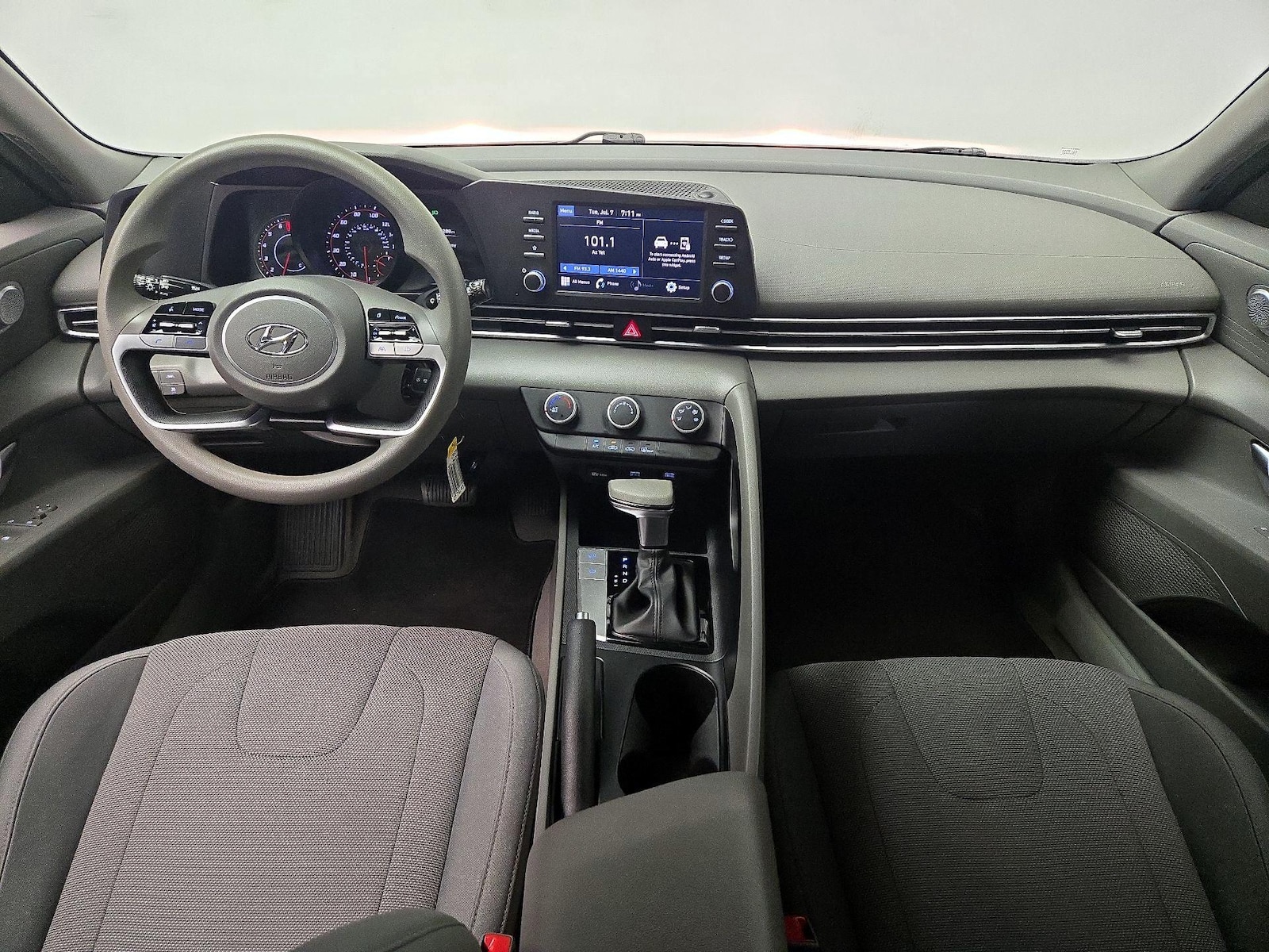 Apple CarPlay® & Android Auto™