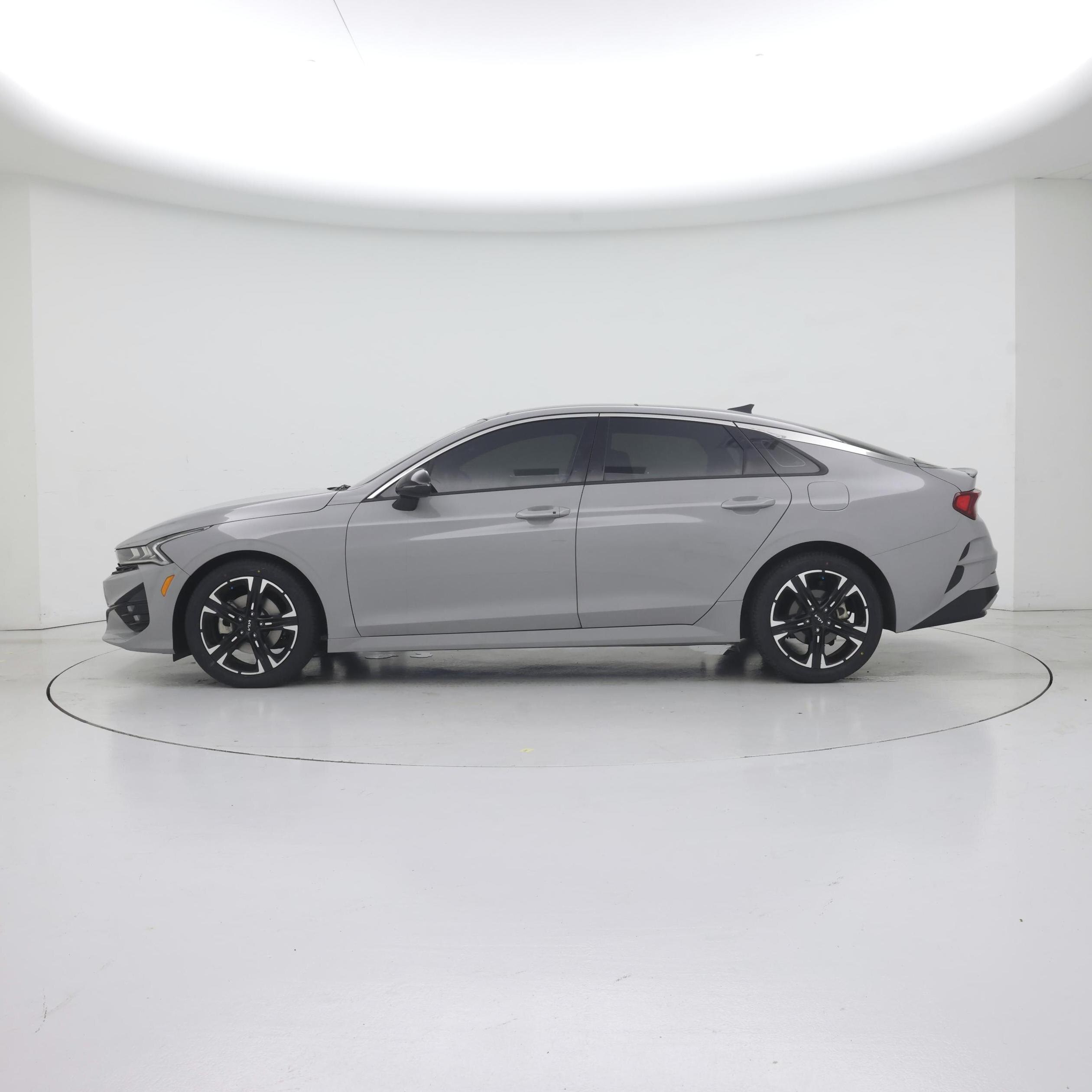 Thumbnail: 2022 Kia K5 - 3