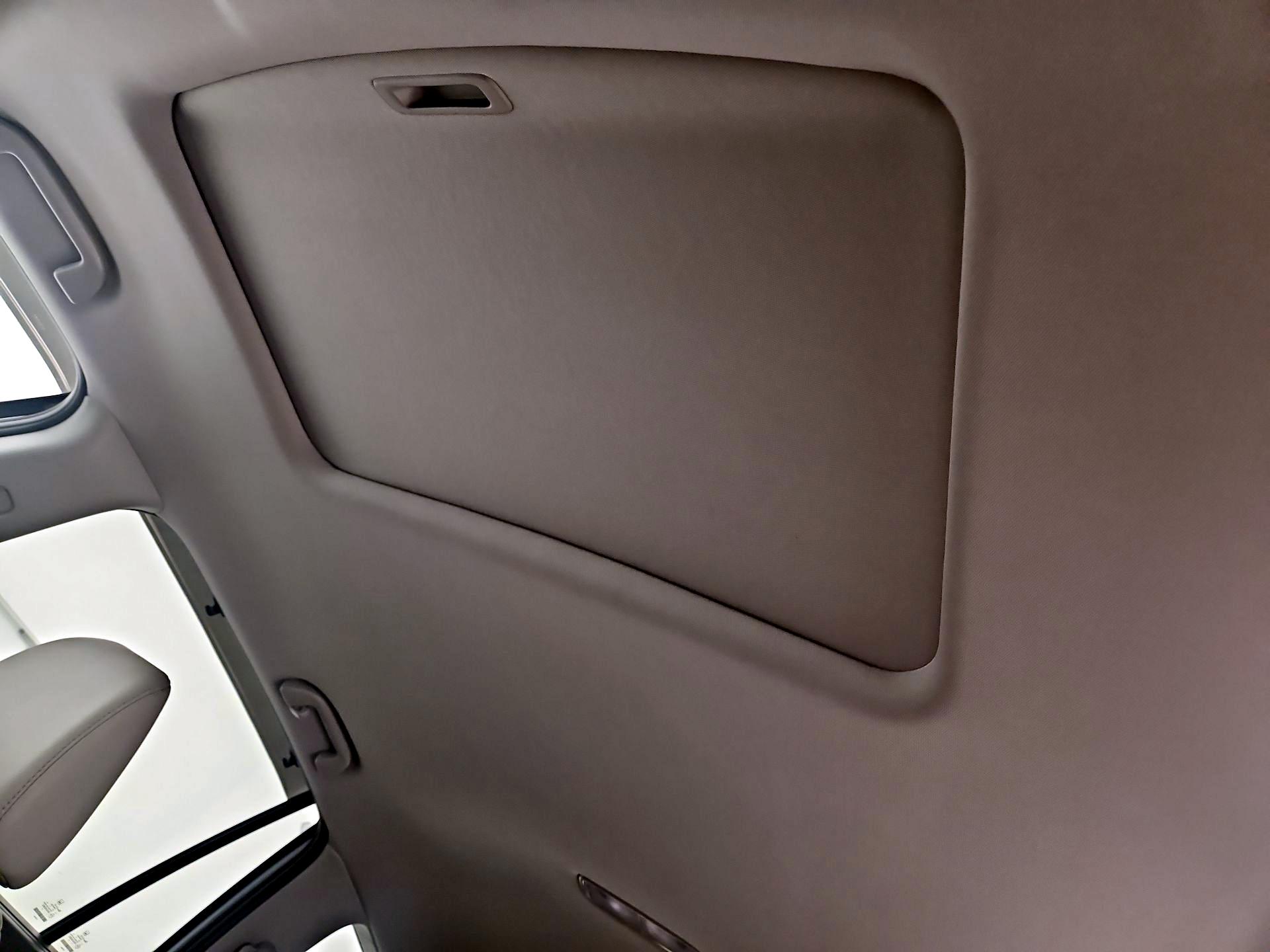 Thumbnail: 2020 Honda Pilot - 19