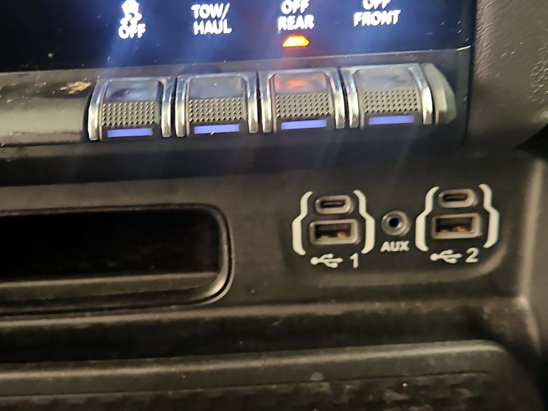 Thumbnail: 2022 RAM 1500 - 18