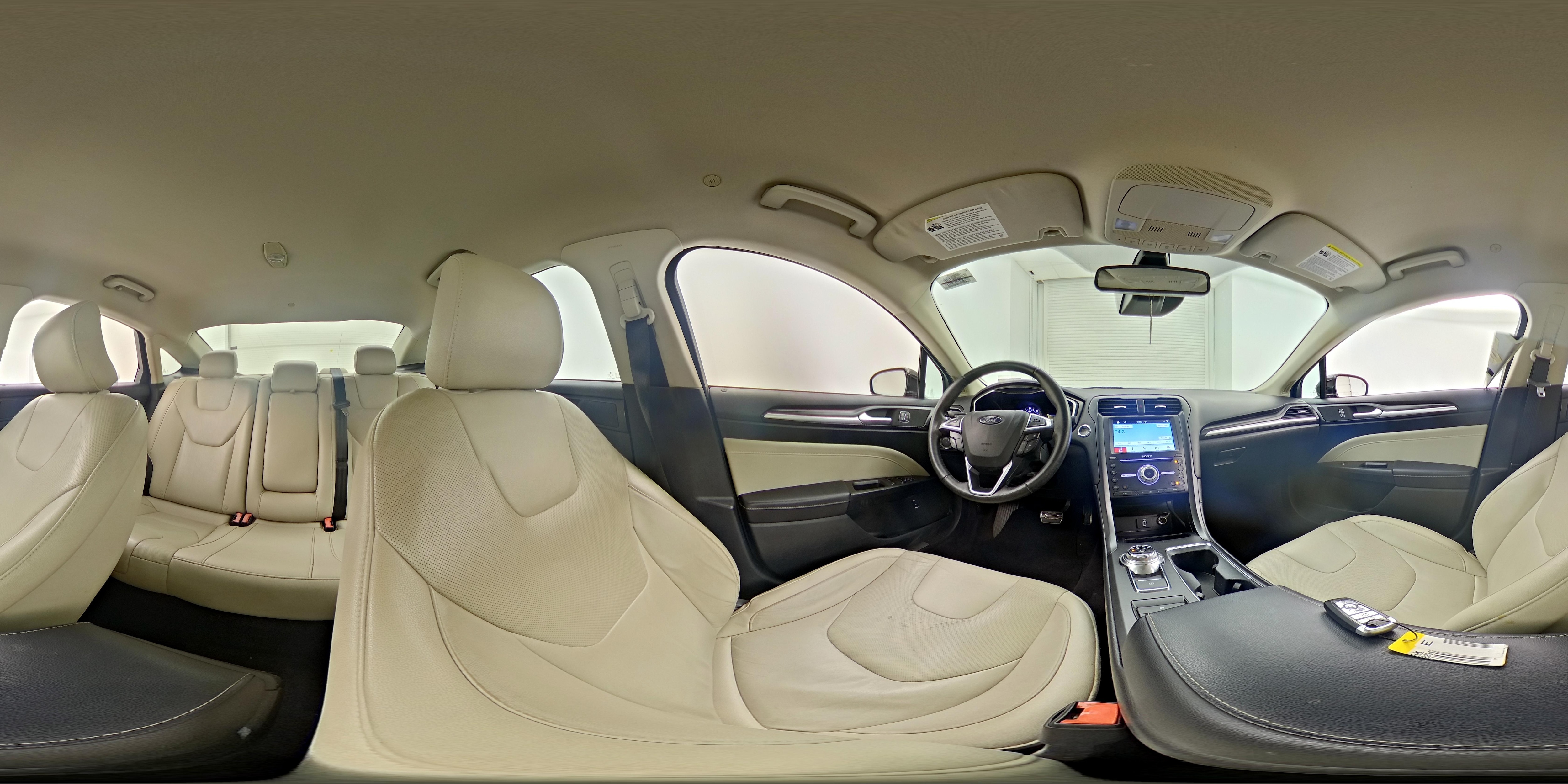 2017 Ford Fusion Energi Titanium - Photo 24