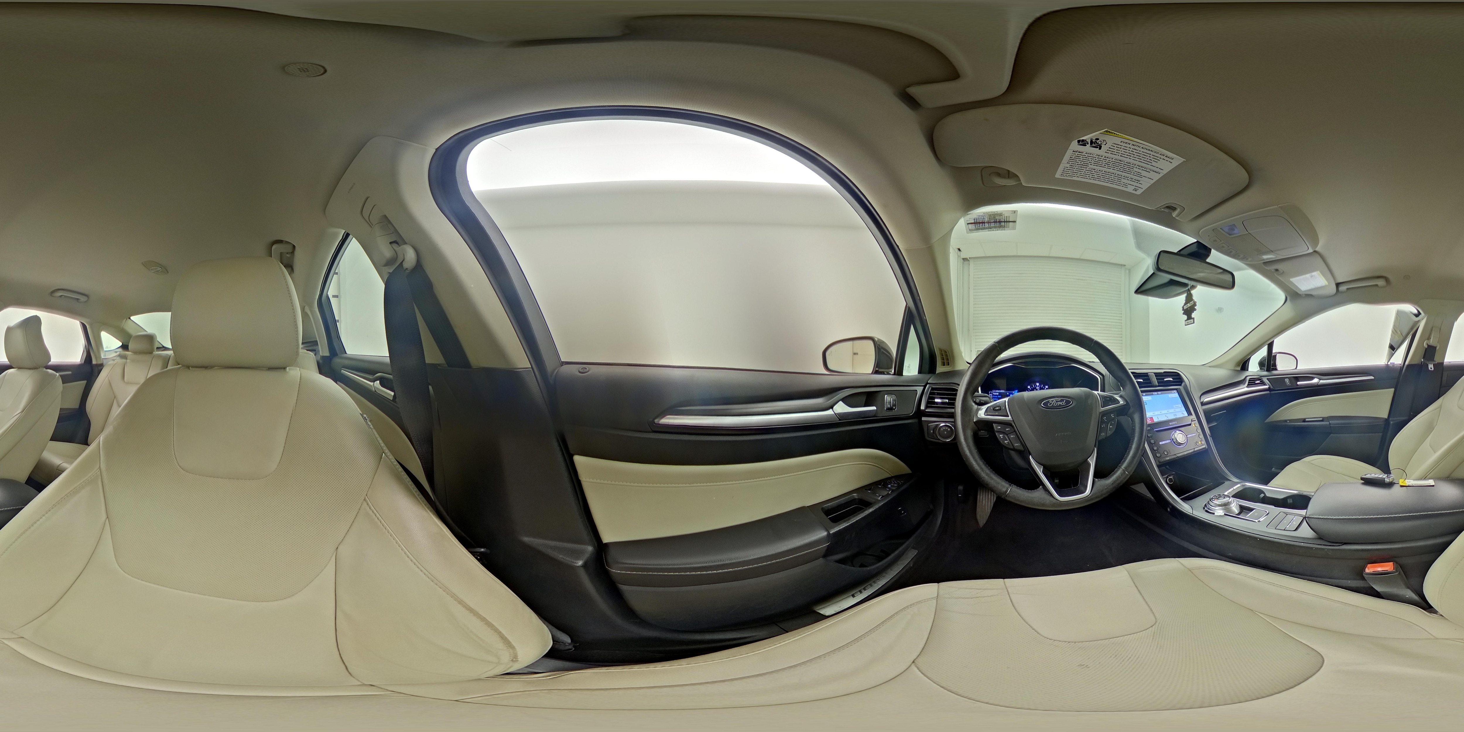 2017 Ford Fusion Energi Titanium - Photo 26