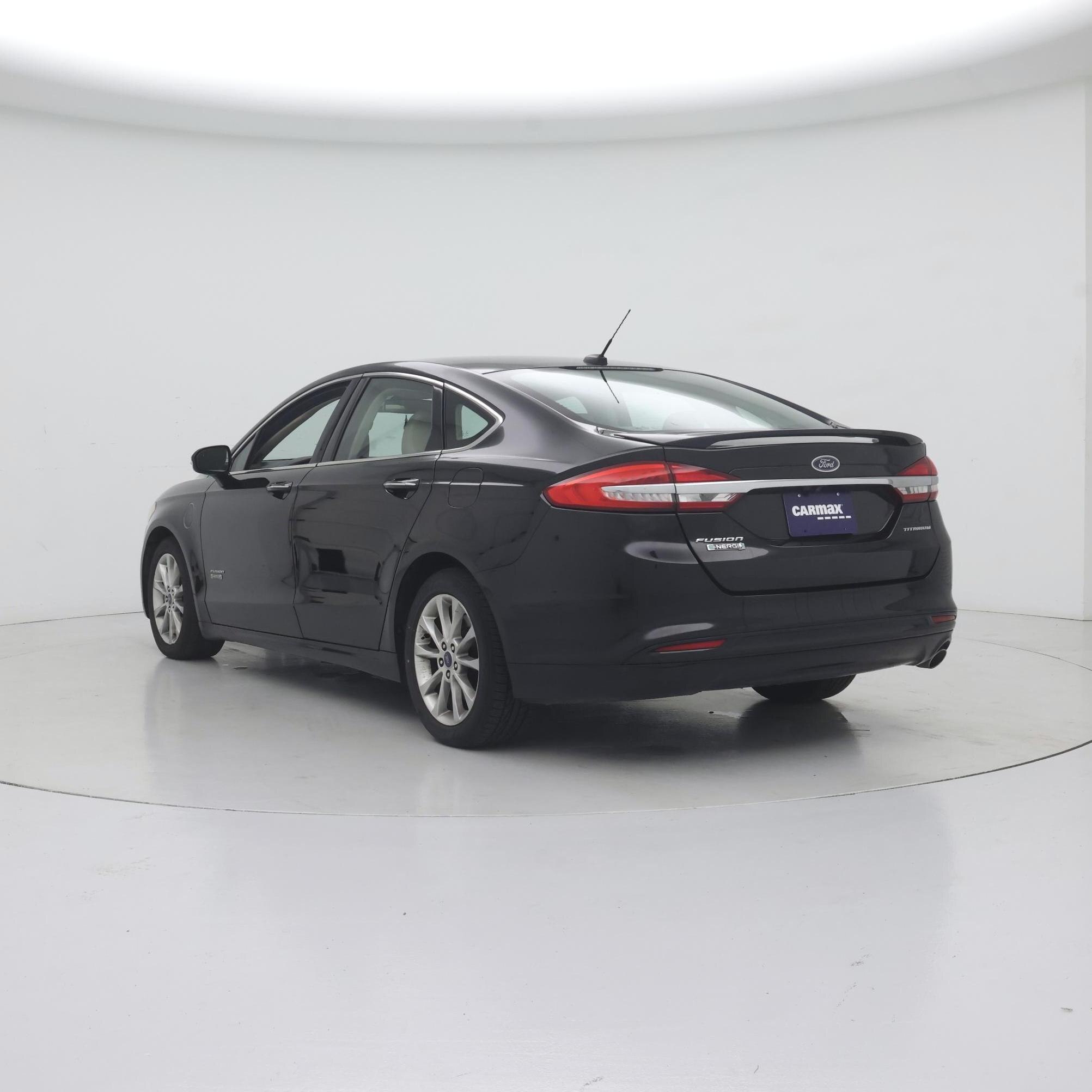 Thumbnail: 2017 Ford Fusion - 2