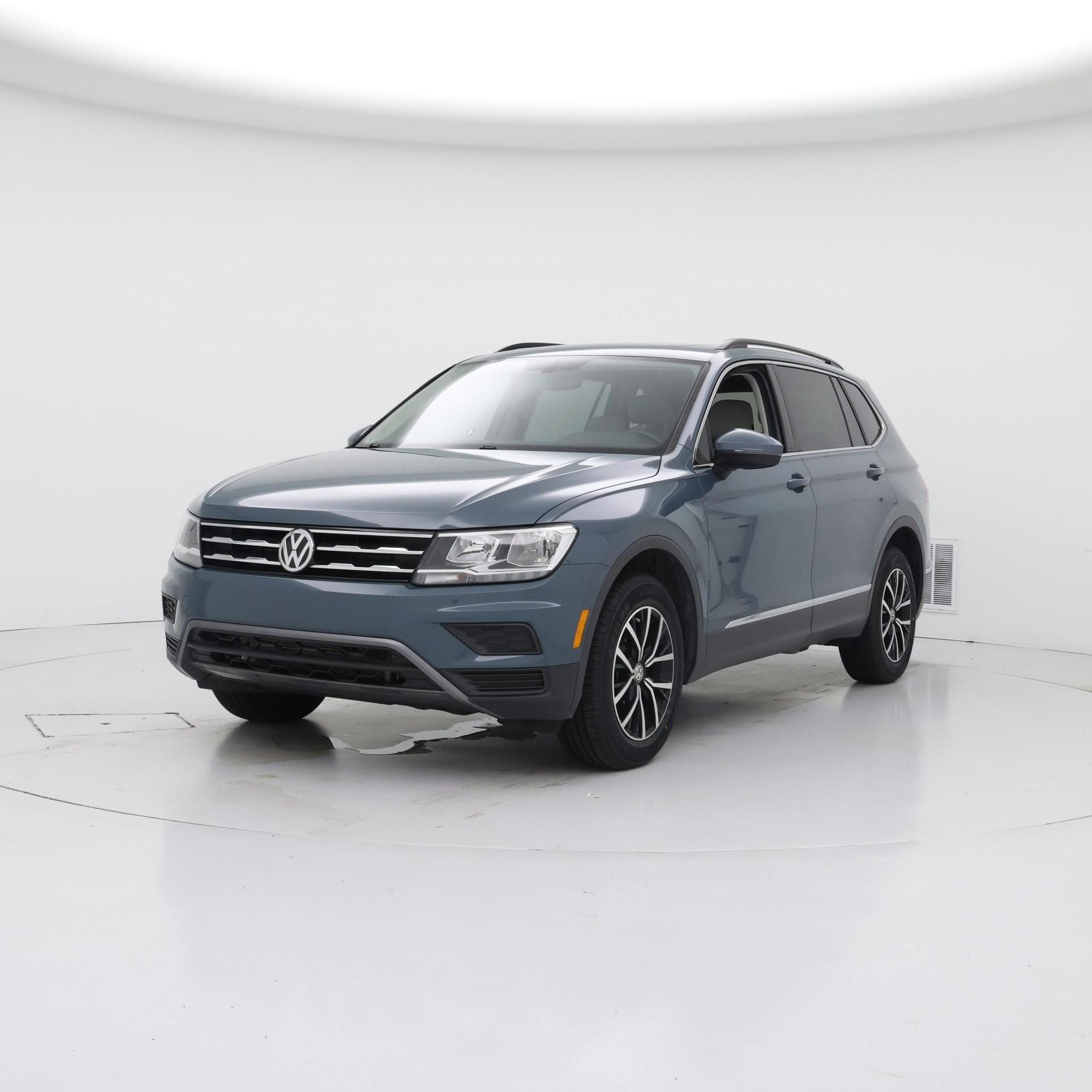 Thumbnail: 2021 Volkswagen Tiguan - 4