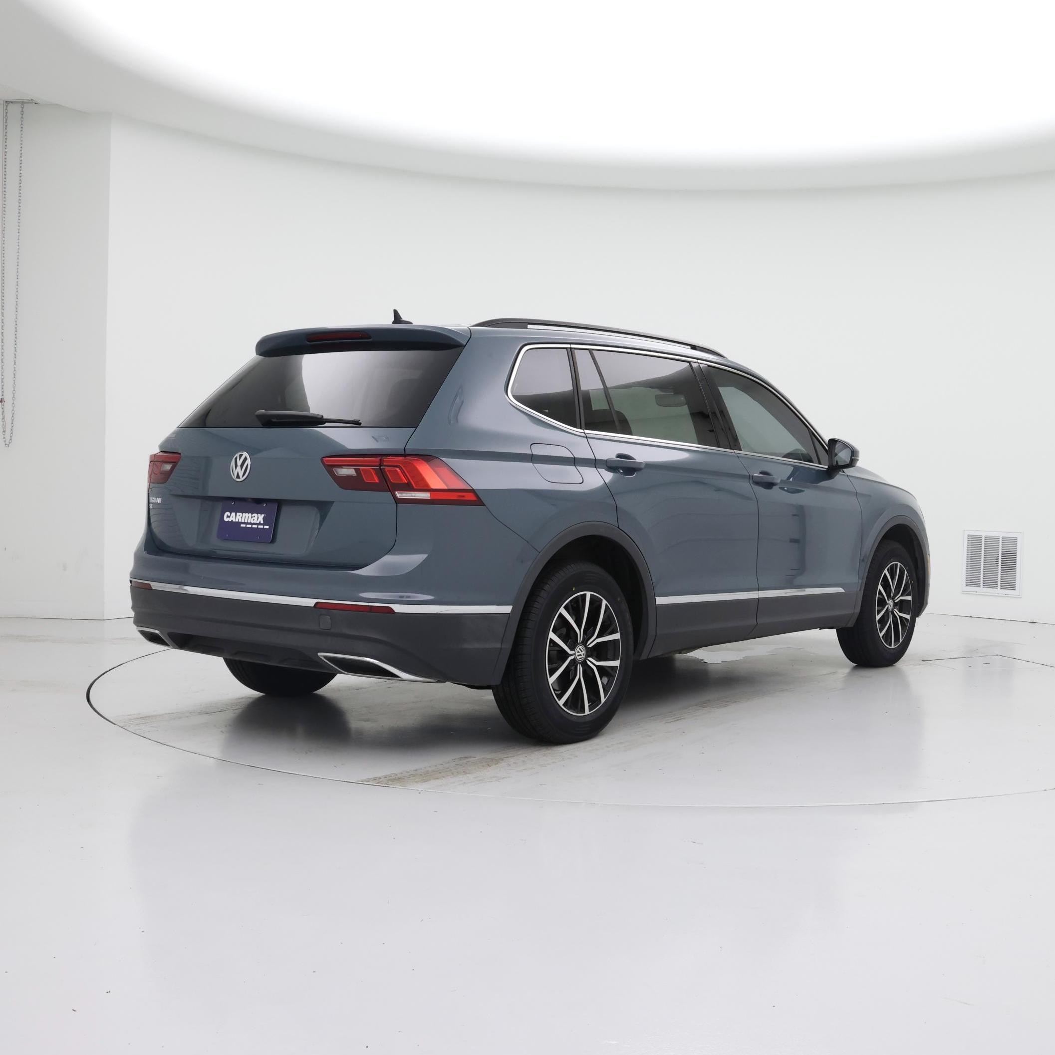 Thumbnail: 2021 Volkswagen Tiguan - 8