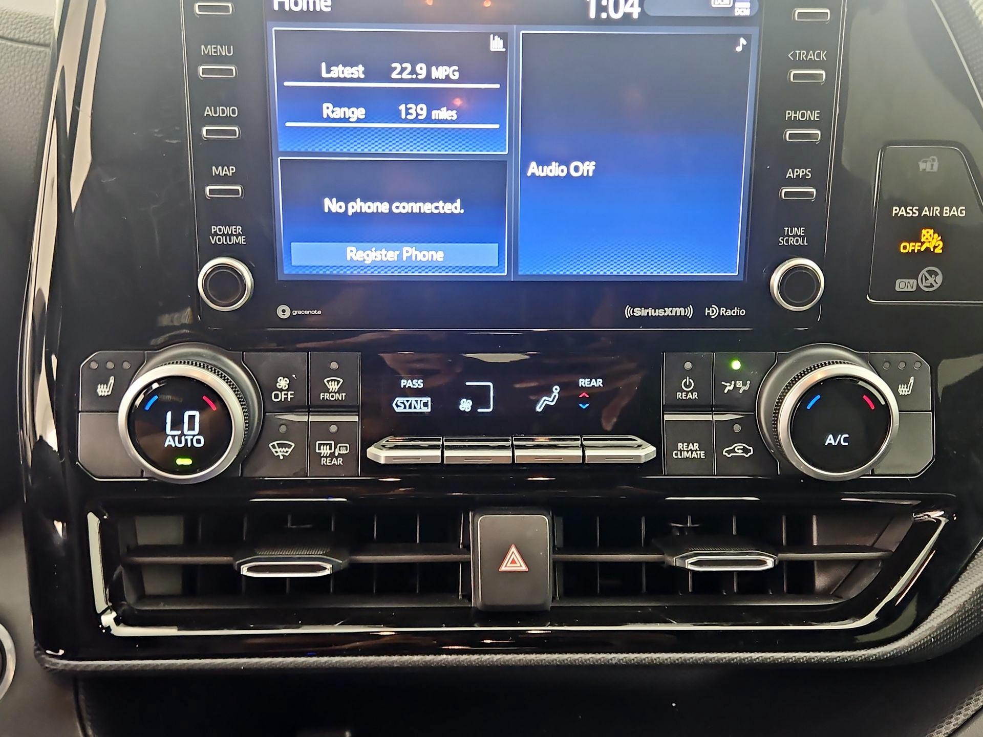Thumbnail: 2021 Toyota Highlander - 17