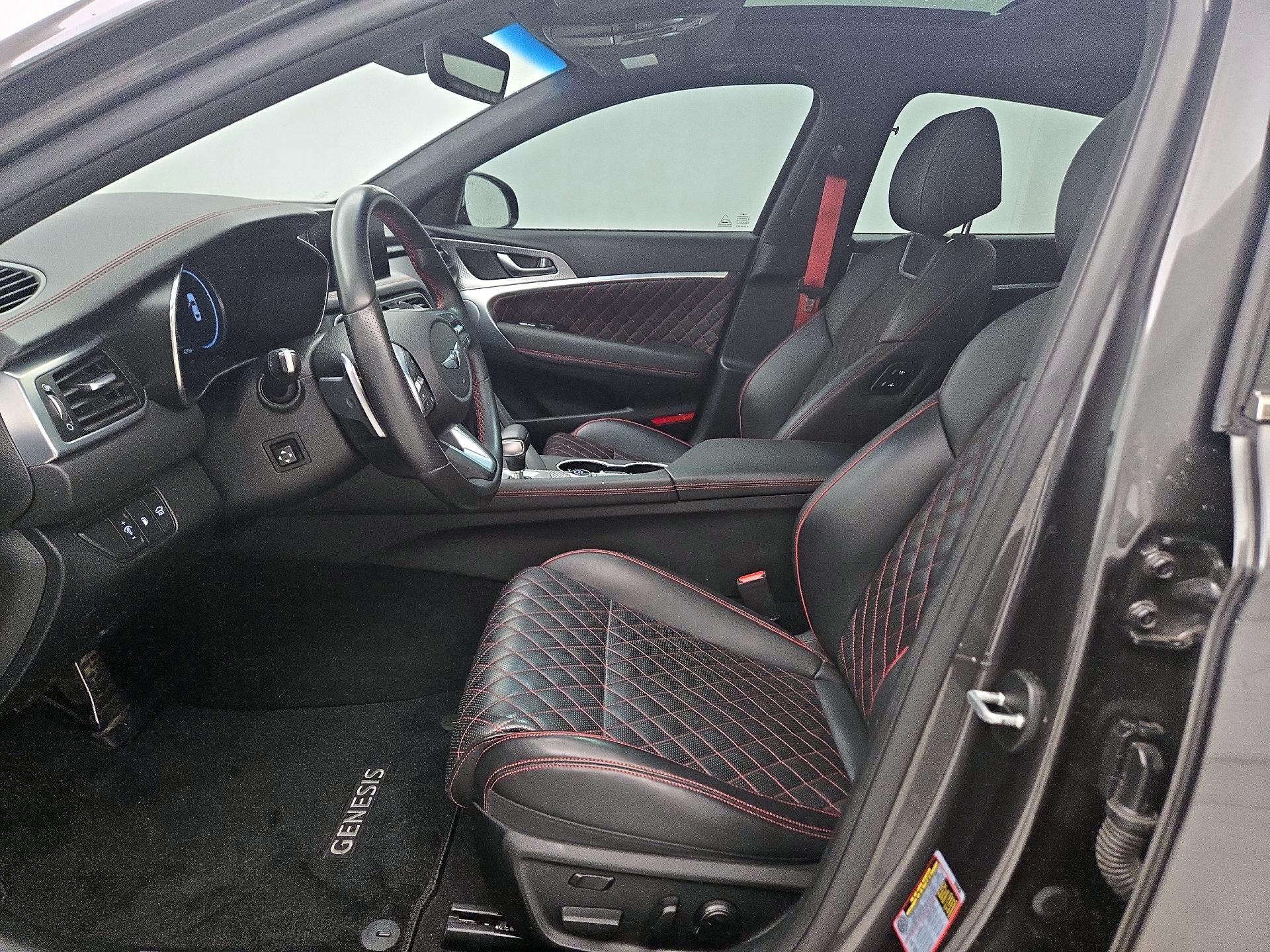 Thumbnail: 2023 Genesis G70 - 11