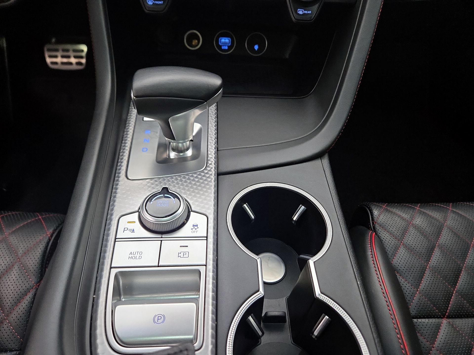 Thumbnail: 2023 Genesis G70 - 18