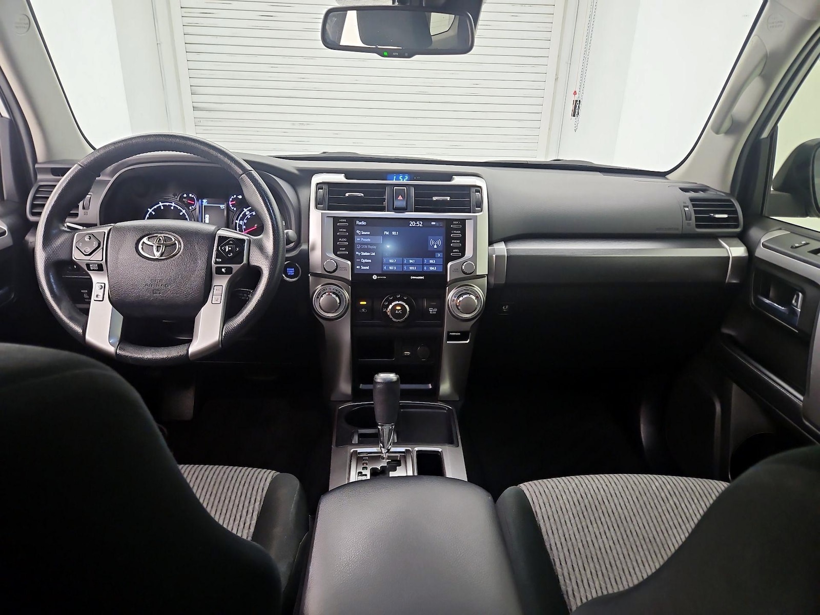 2023 Toyota 4Runner SR5 - Photo 10