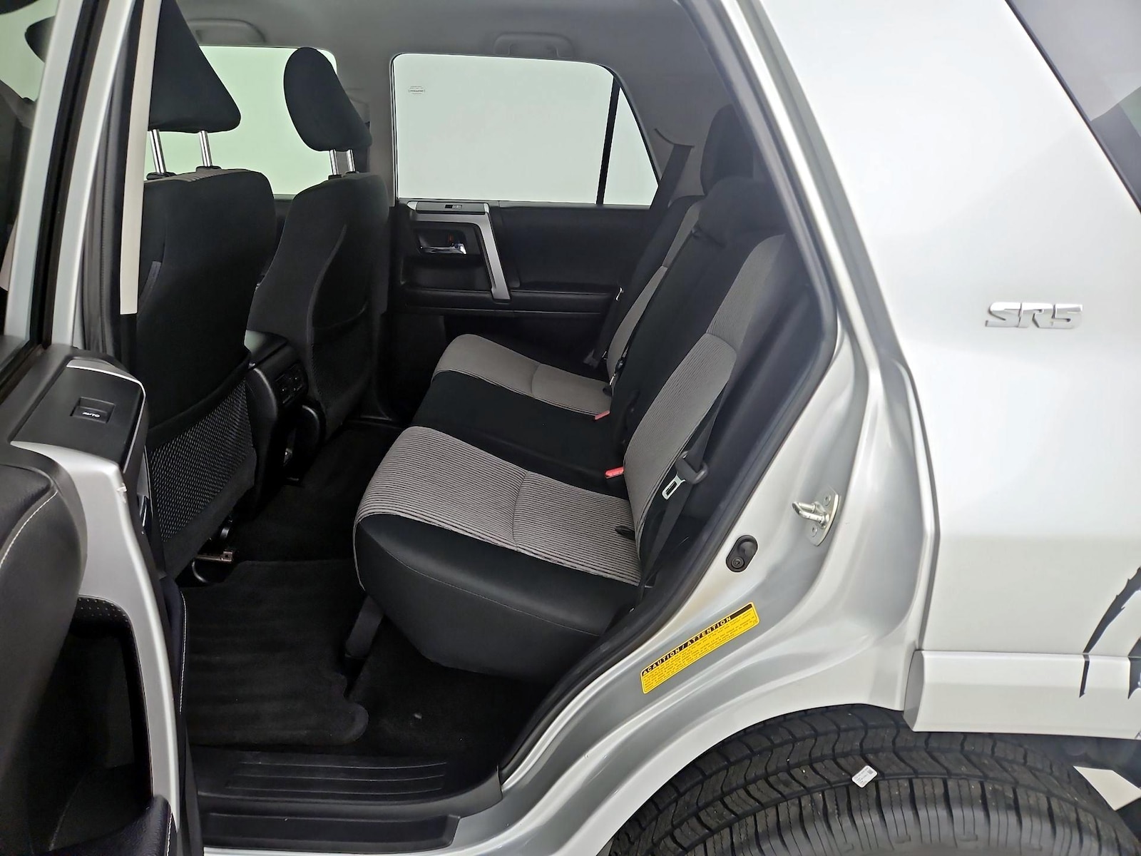 2023 Toyota 4Runner SR5 - Photo 20