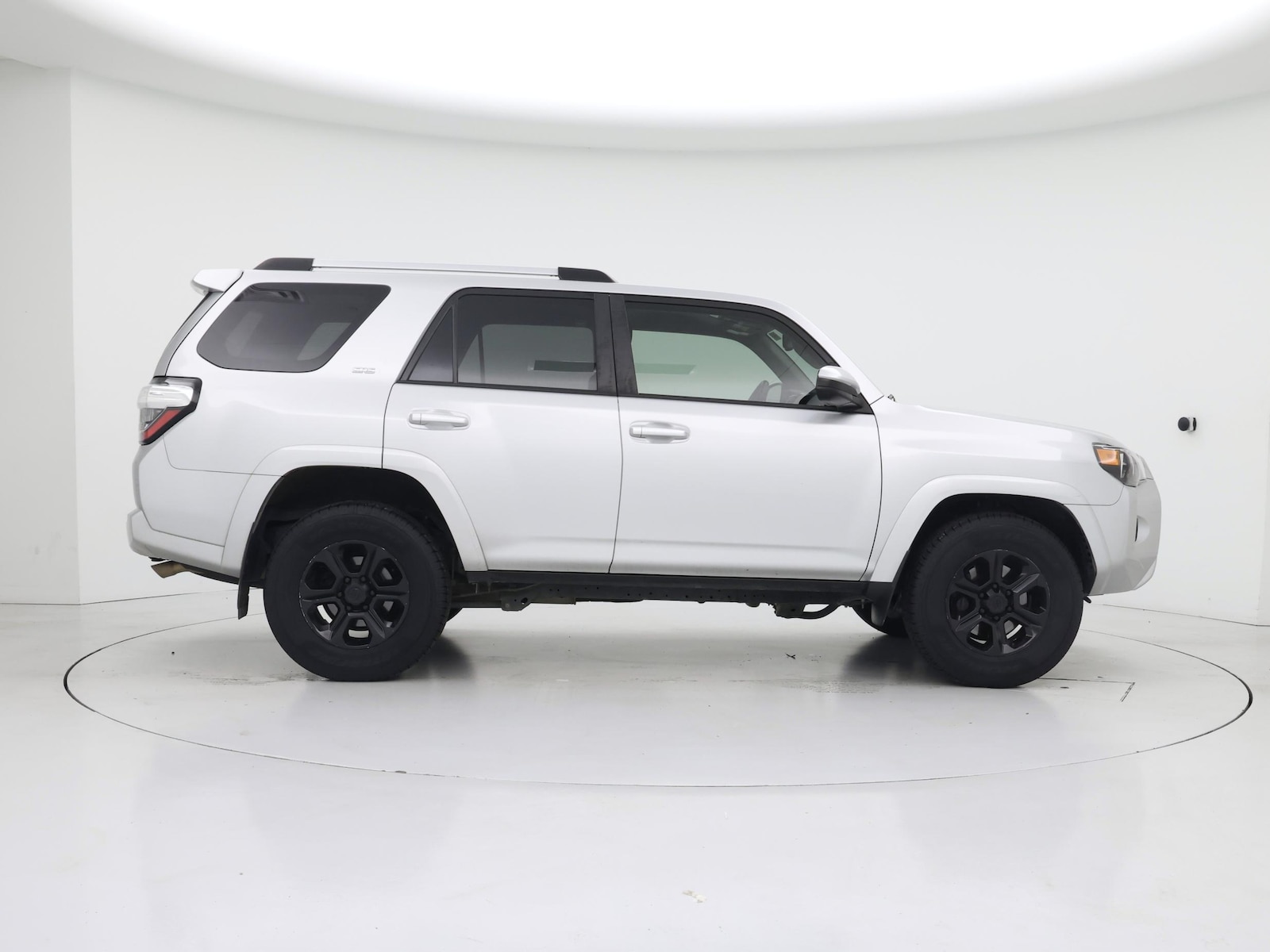 2023 Toyota 4Runner SR5 - Photo 8