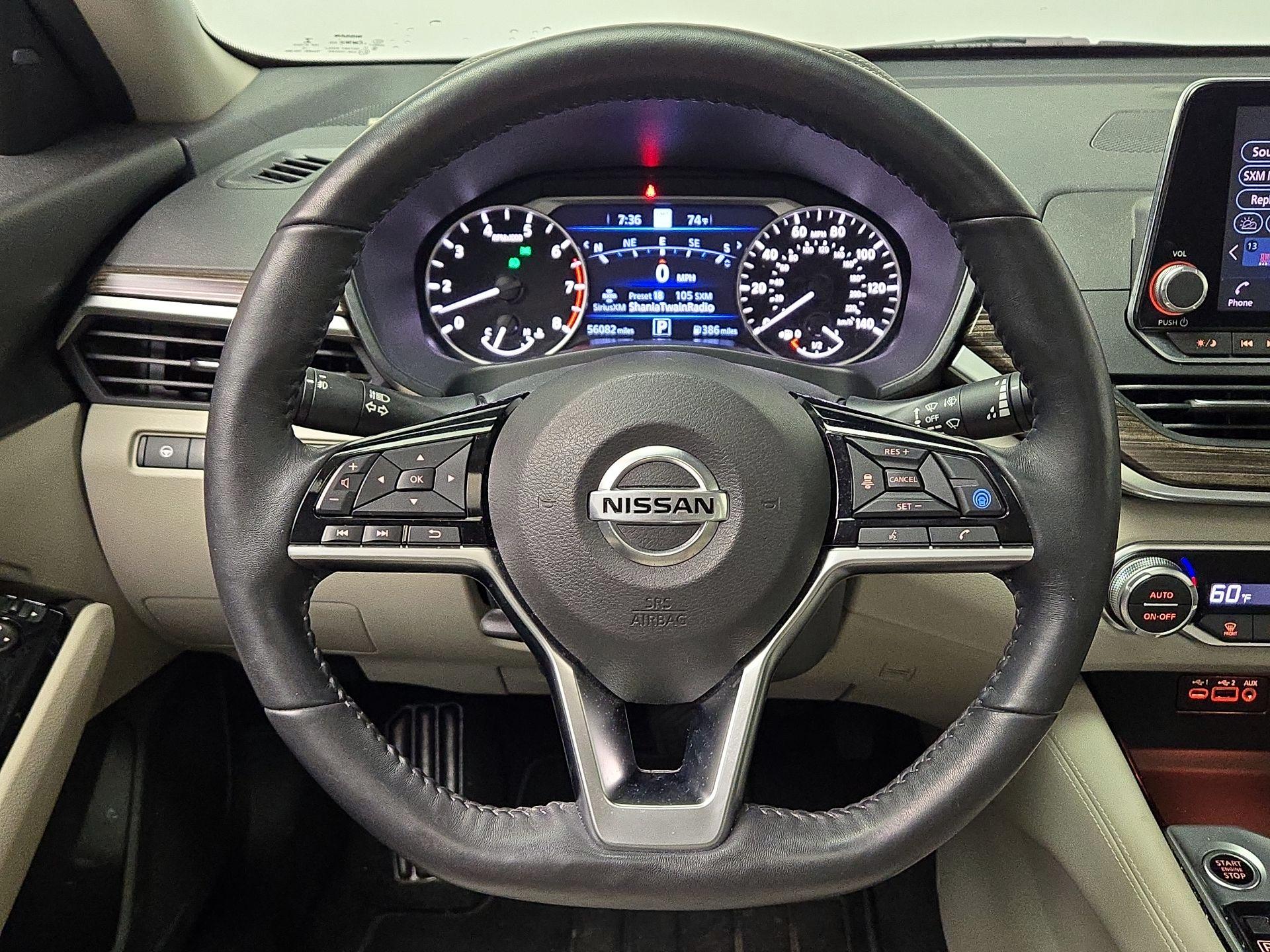 Thumbnail: 2020 Nissan Altima - 10