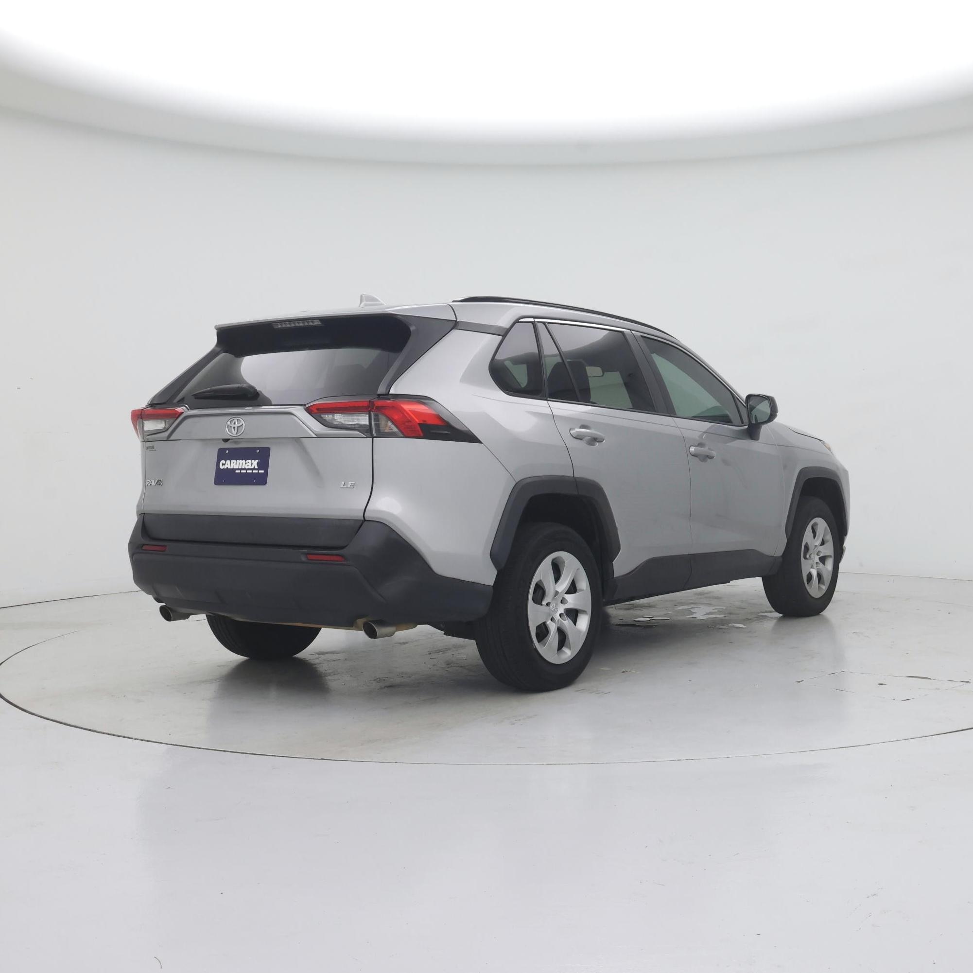 Thumbnail: 2021 Toyota RAV4 - 8