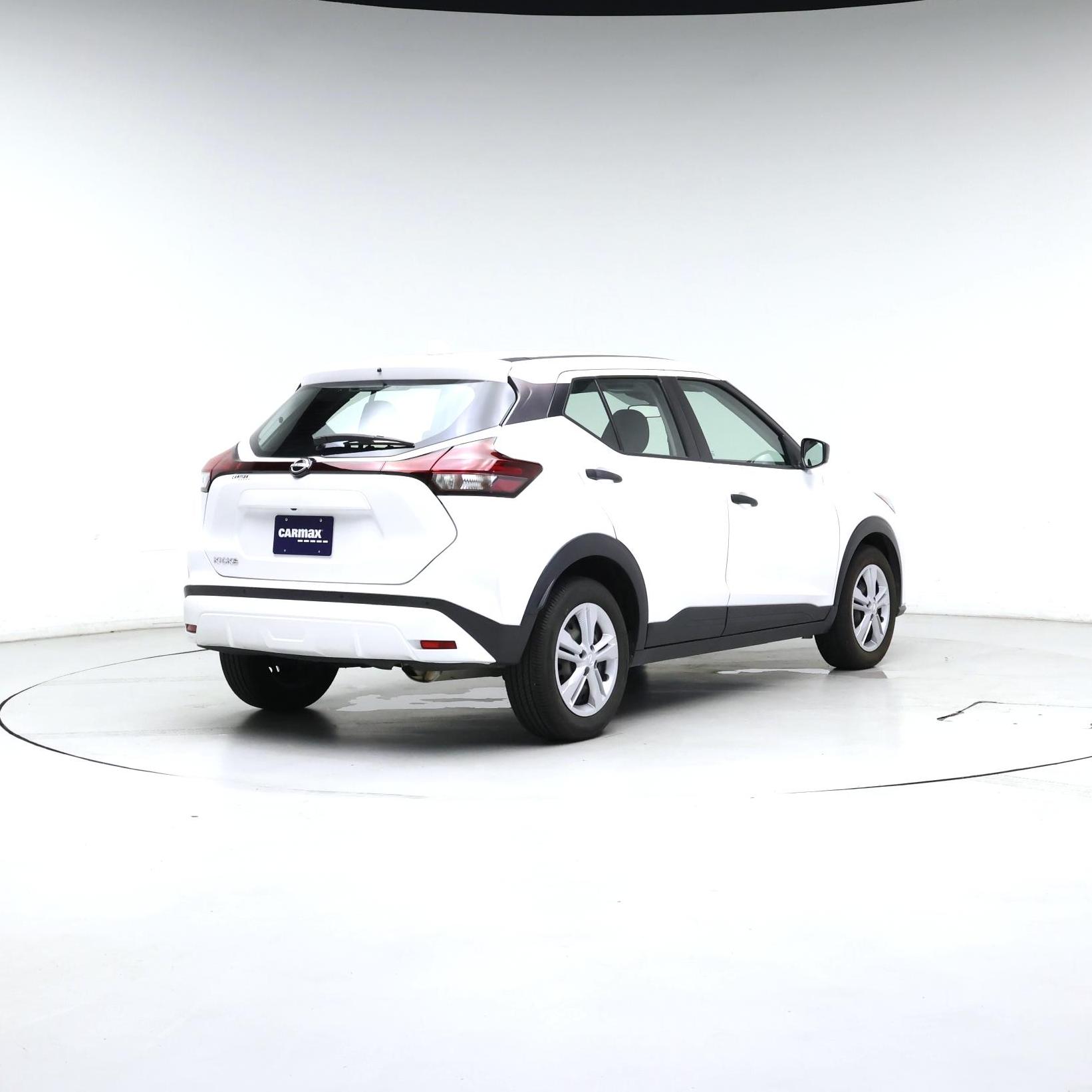Thumbnail: 2023 Nissan Kicks - 8