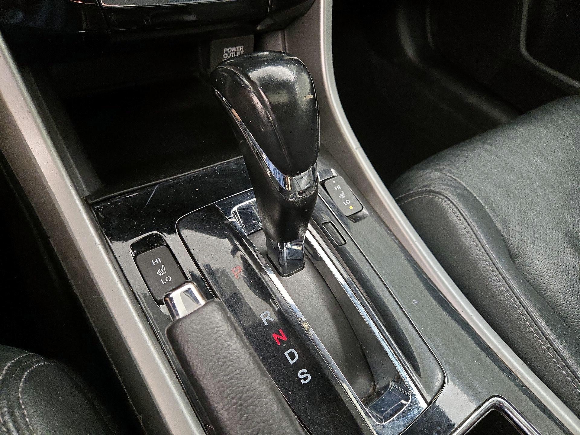 Thumbnail: 2016 Honda Accord - 18