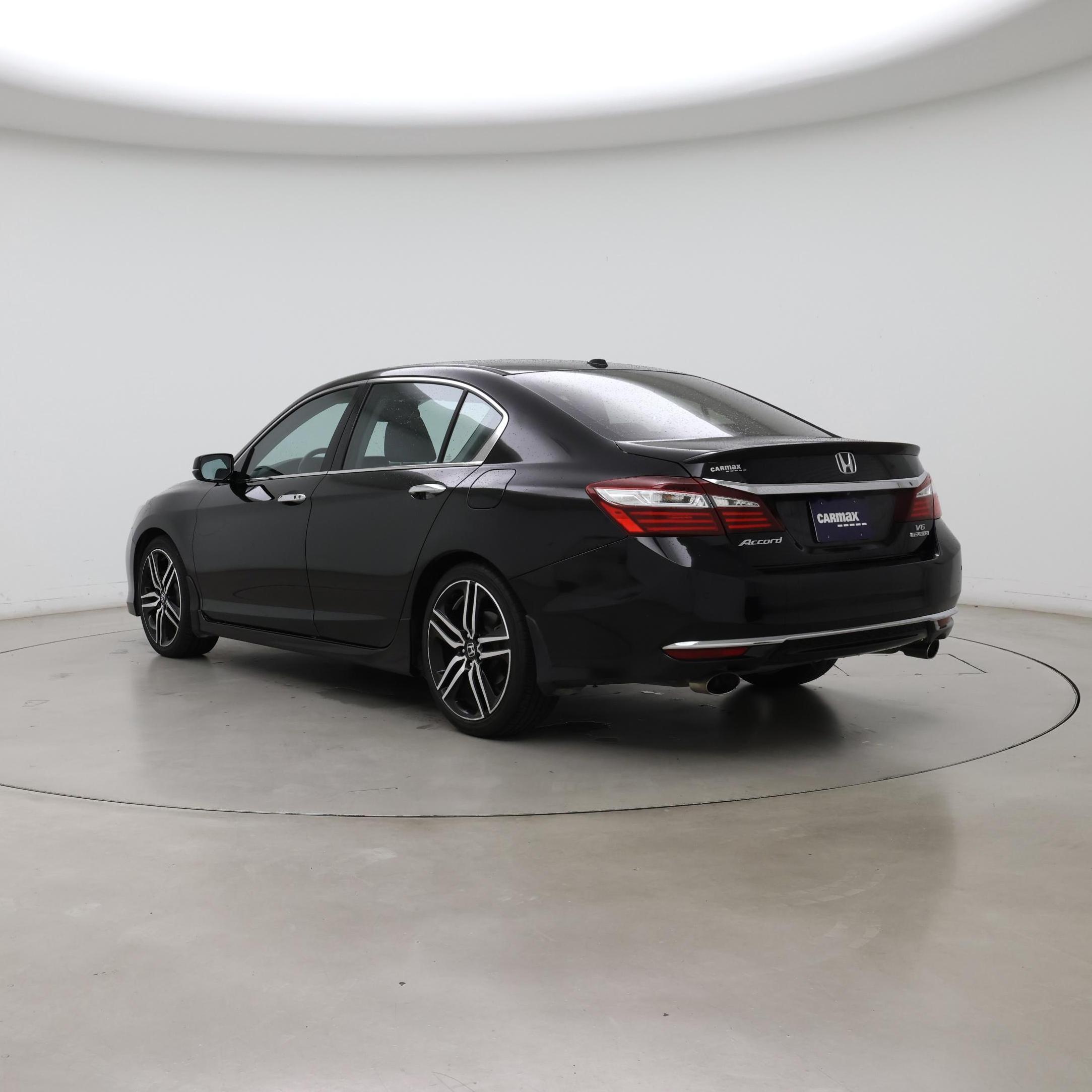 Thumbnail: 2016 Honda Accord - 2