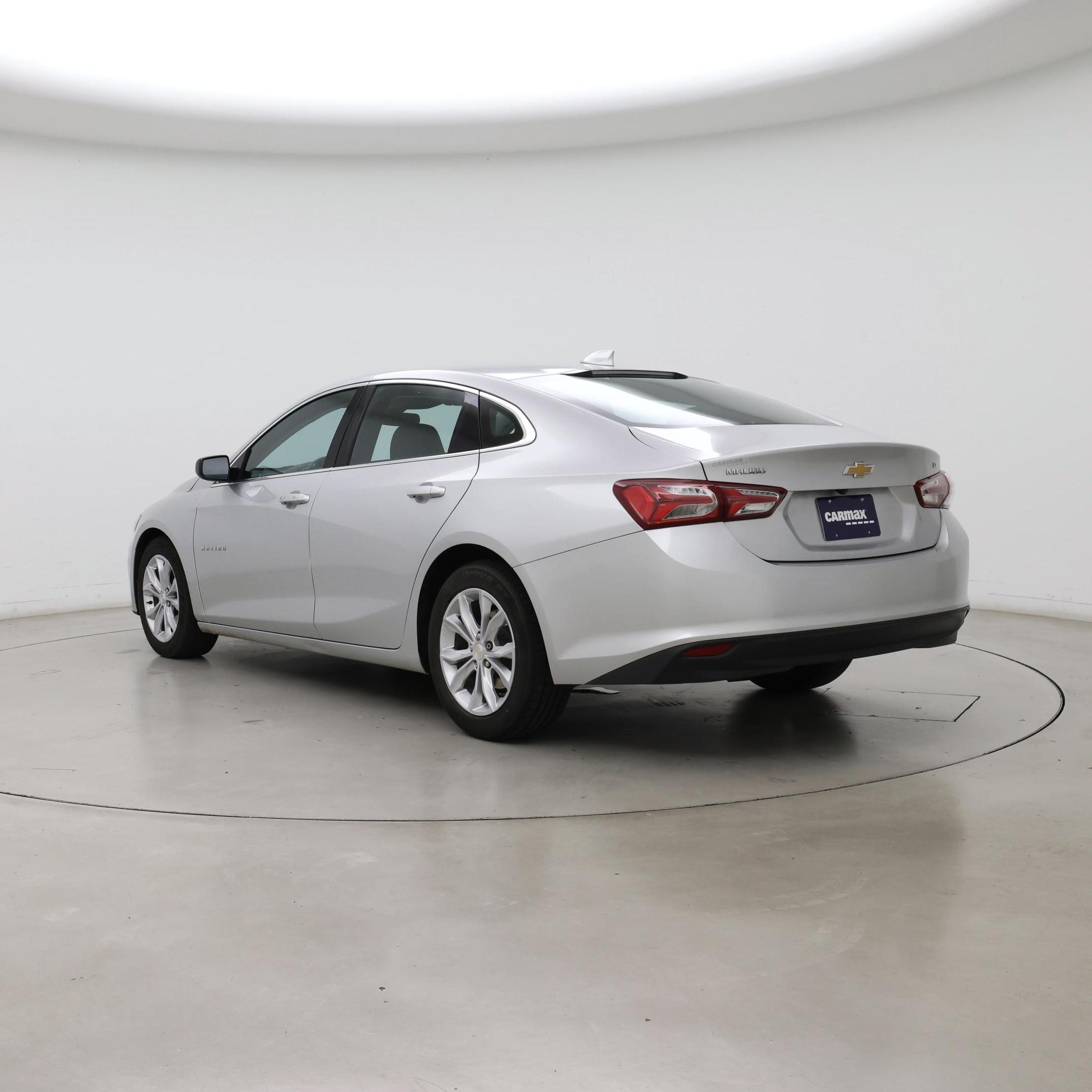 Thumbnail: 2022 Chevrolet Malibu - 2