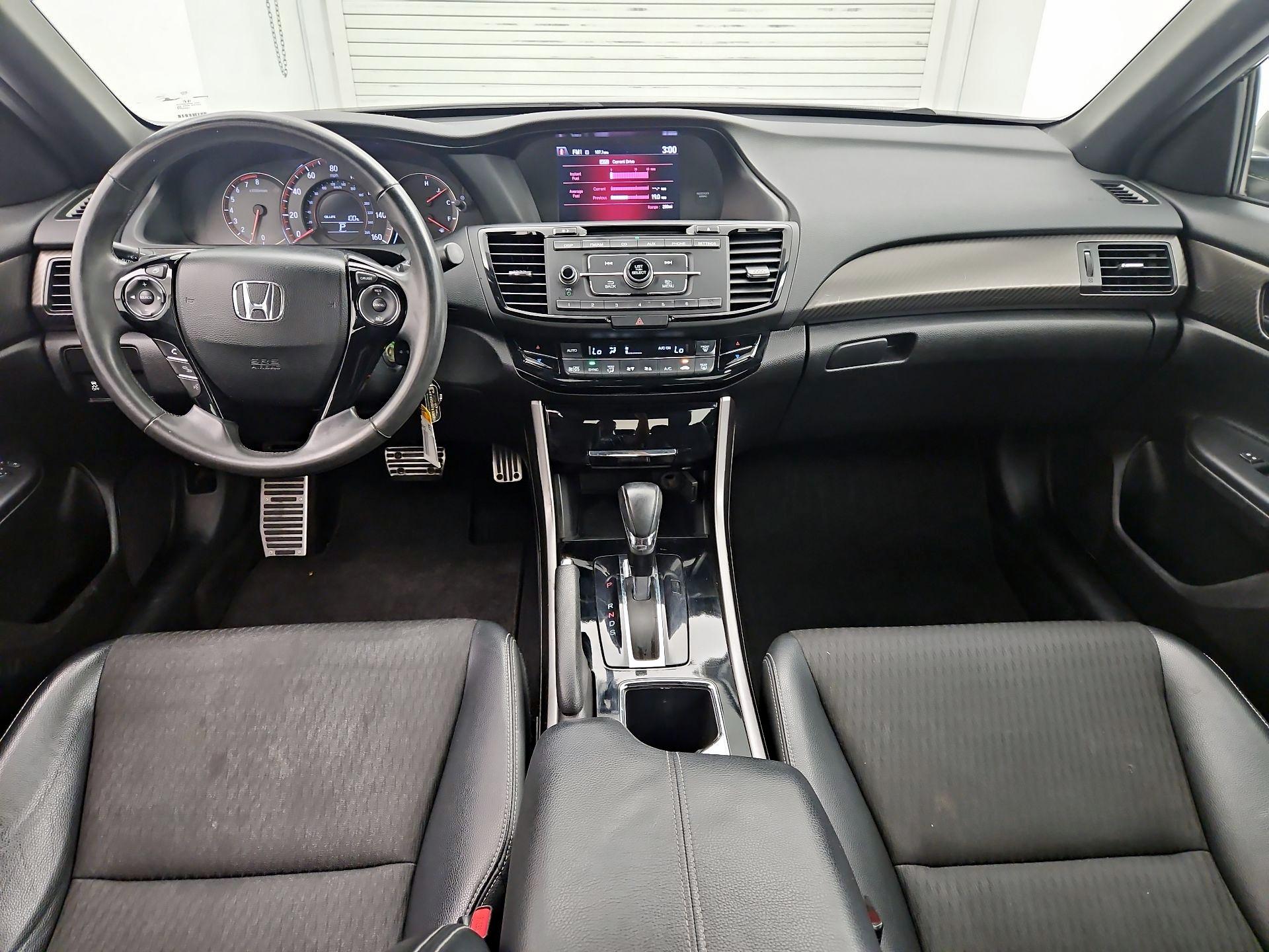 Thumbnail: 2017 Honda Accord - 9