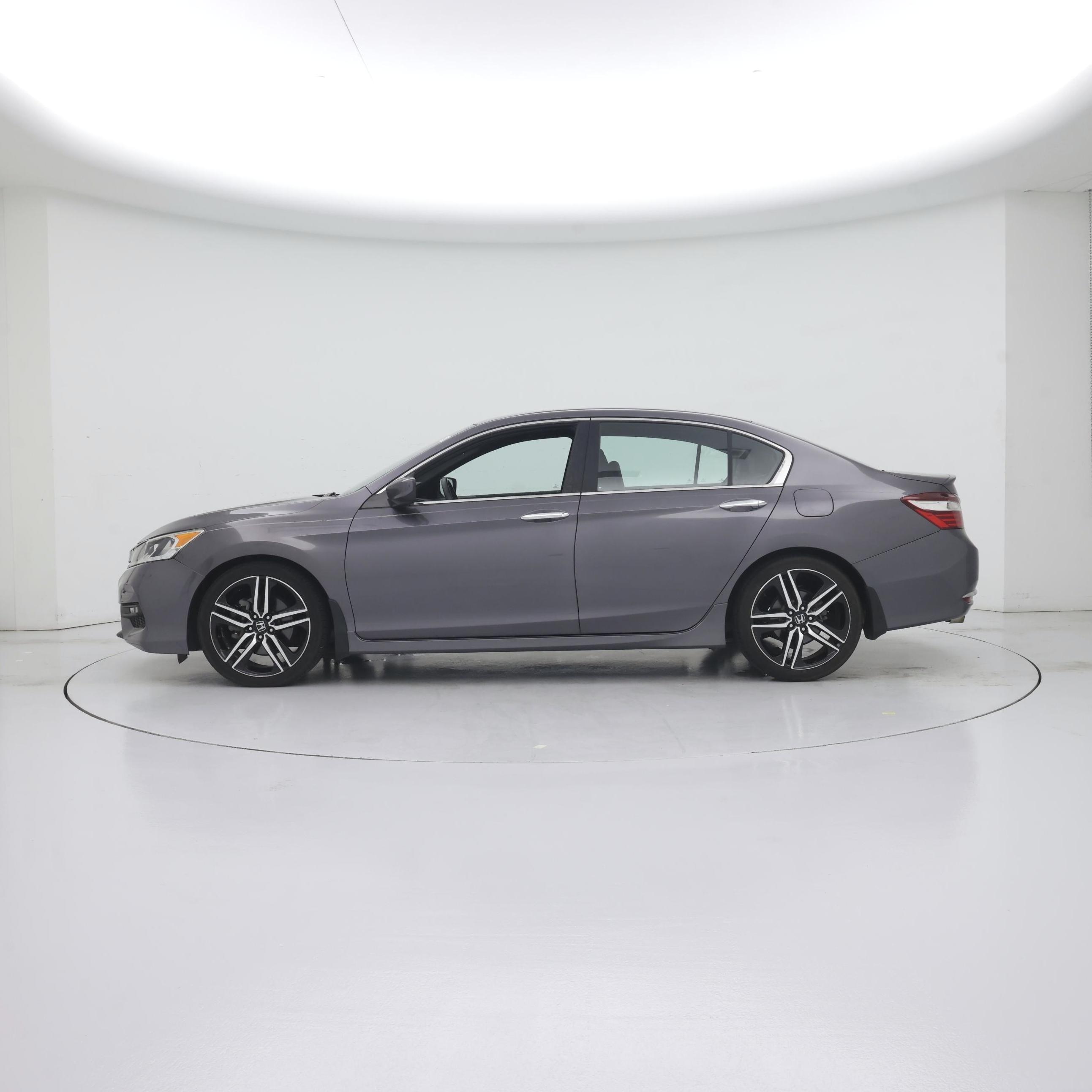 Thumbnail: 2017 Honda Accord - 3