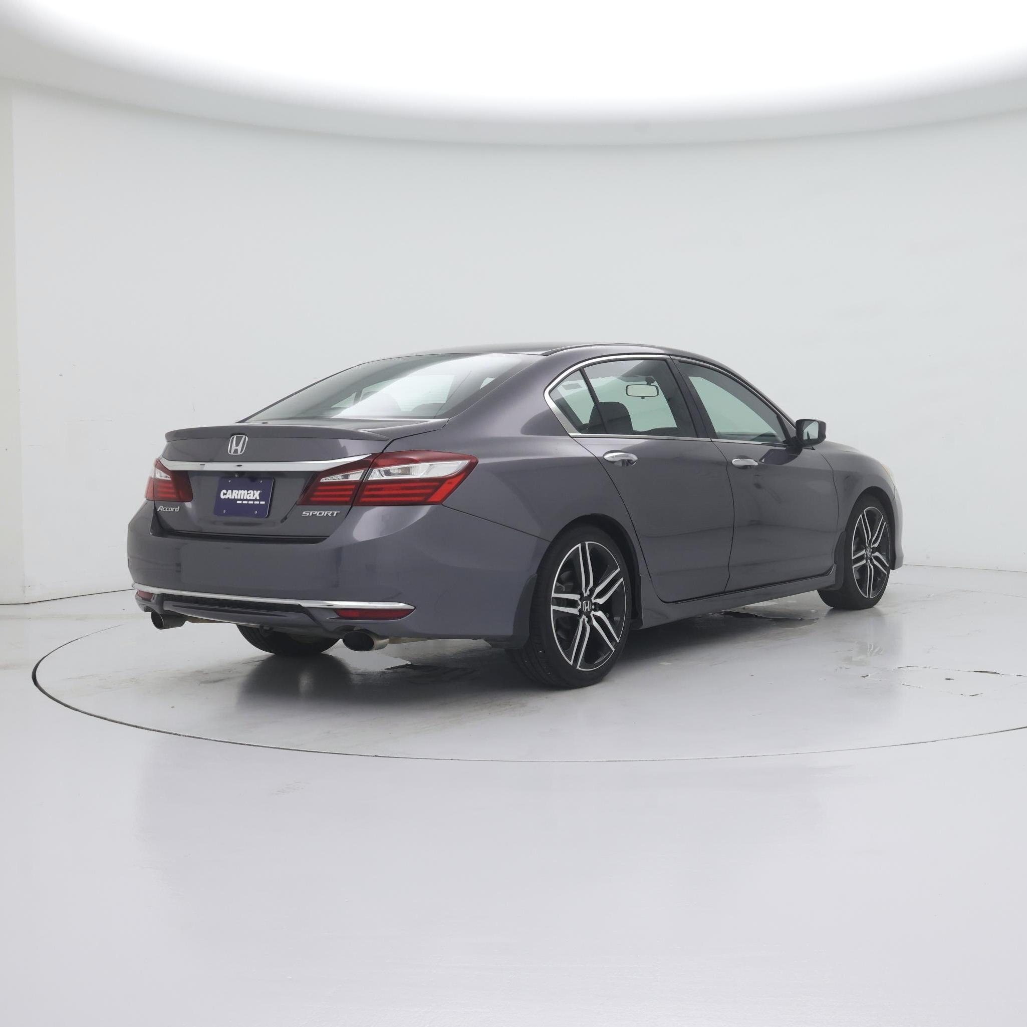 Thumbnail: 2017 Honda Accord - 8