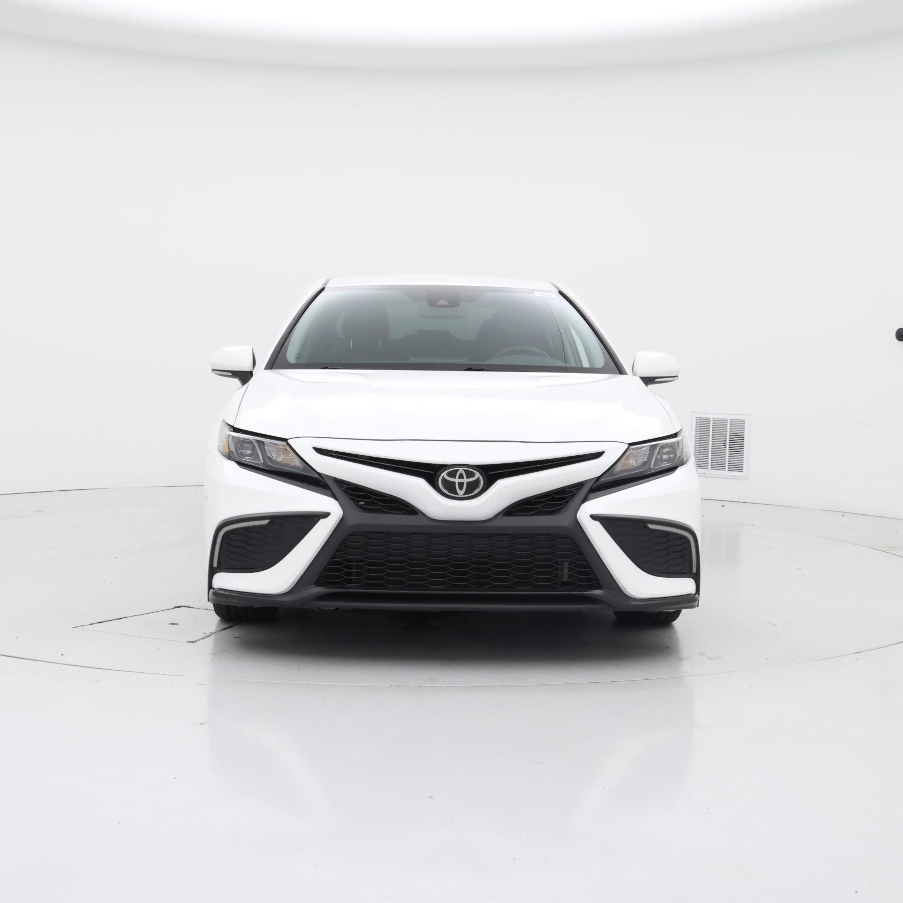 Thumbnail: 2023 Toyota Camry - 5
