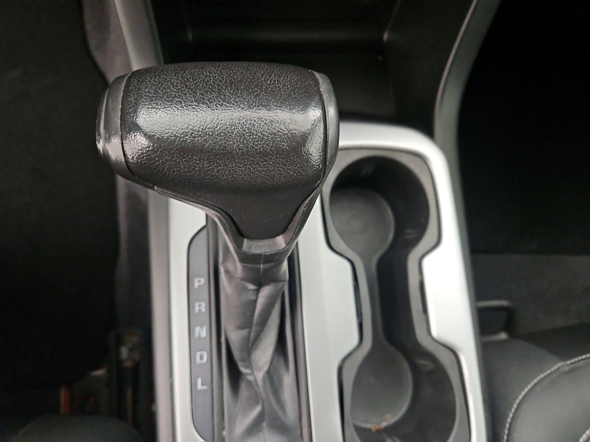 Thumbnail: 2021 Chevrolet Colorado - 17