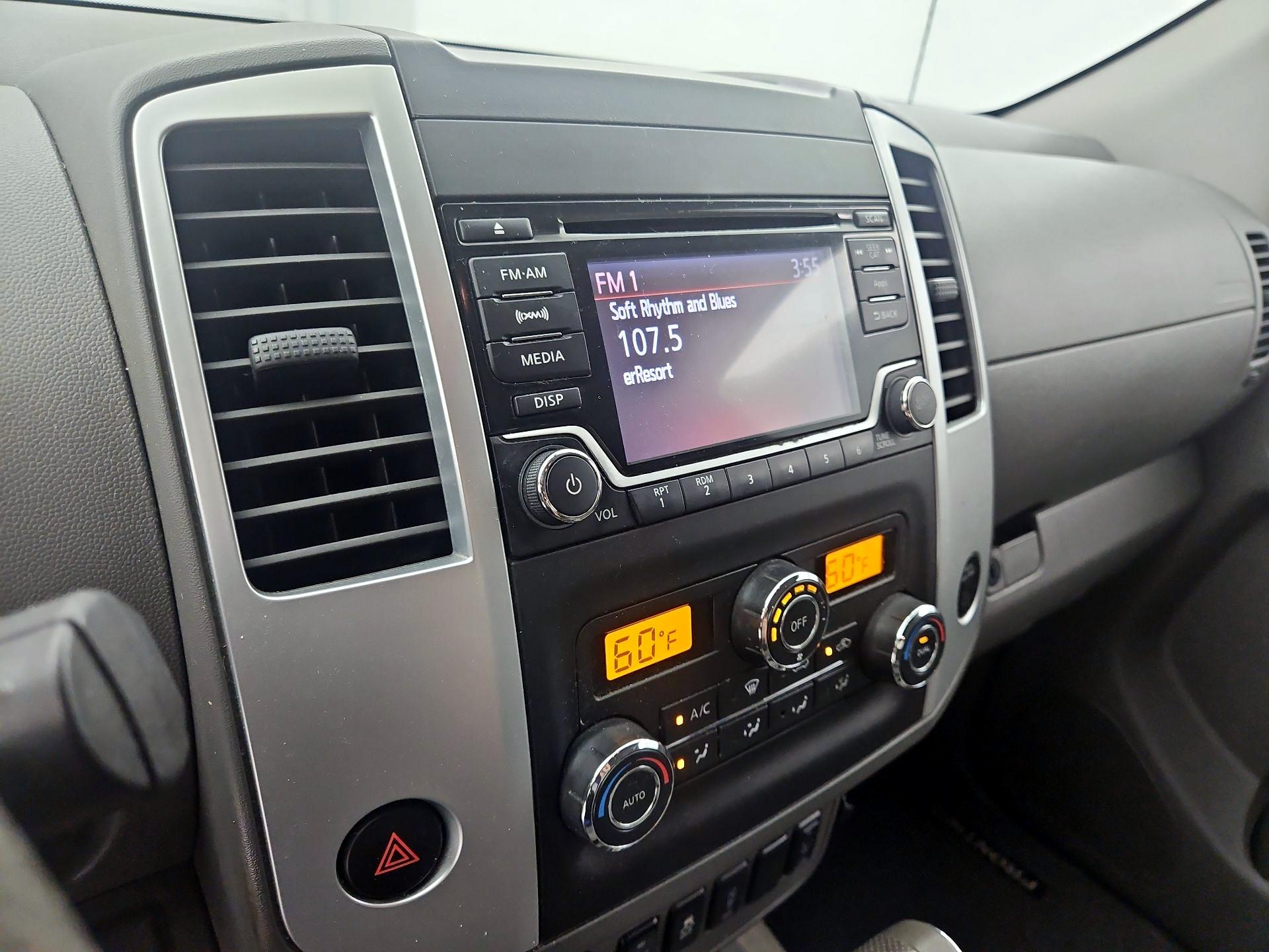 Thumbnail: 2015 Nissan Frontier - 15