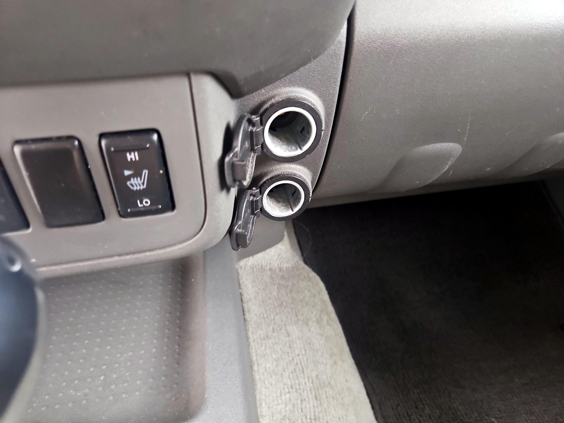 Thumbnail: 2015 Nissan Frontier - 18