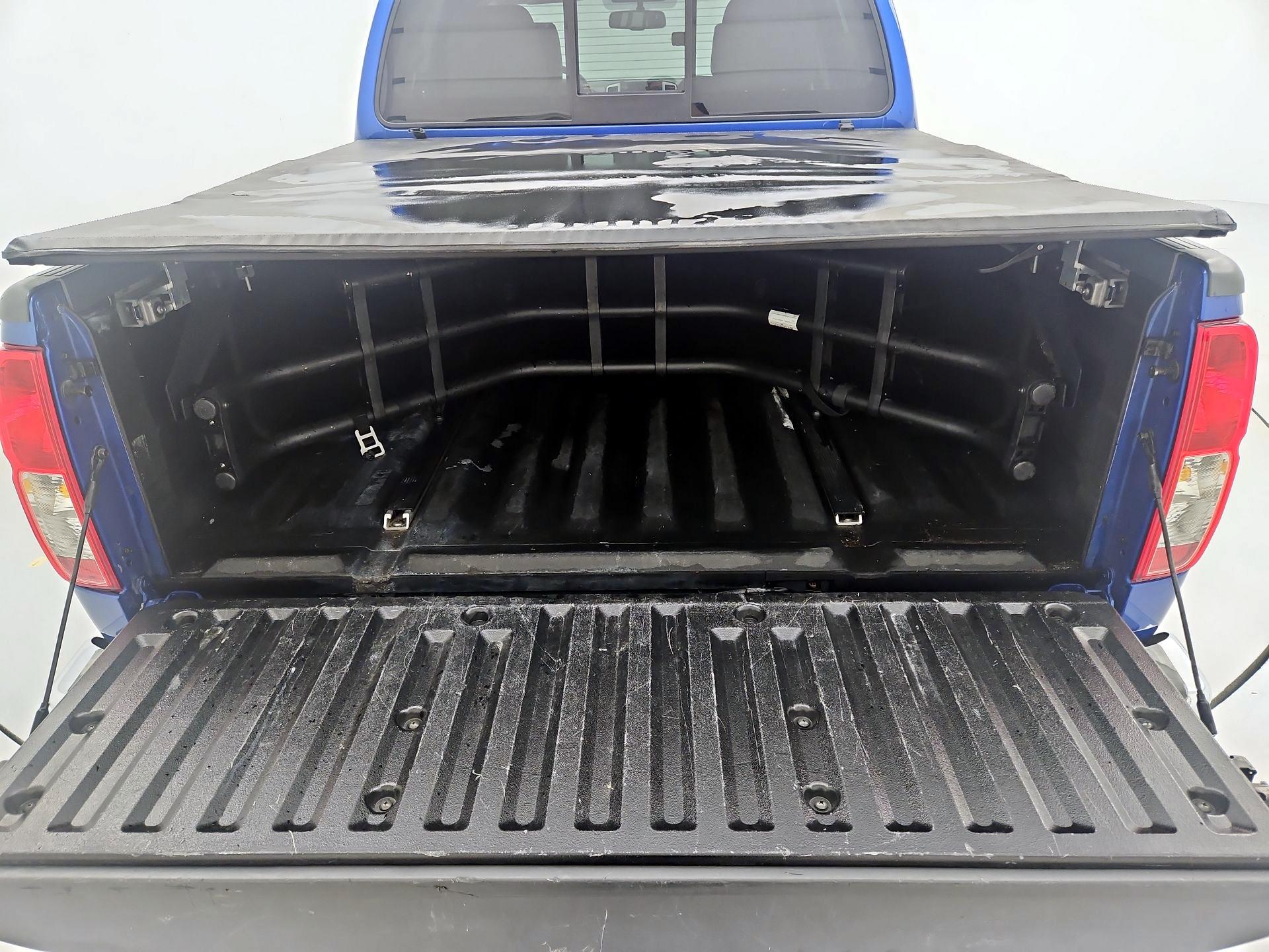 Thumbnail: 2015 Nissan Frontier - 20