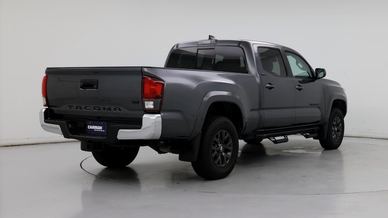 2022 Toyota Tacoma SR5 8