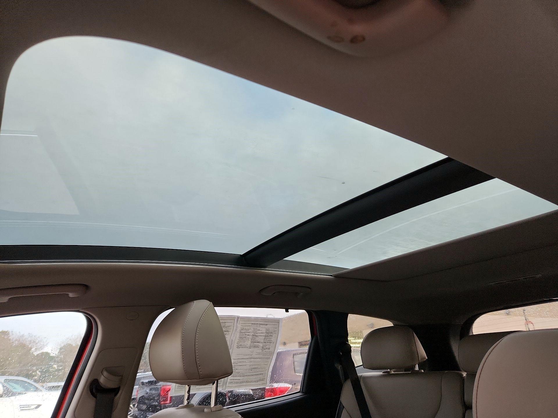 Thumbnail: 2021 Hyundai Santa Fe - 18